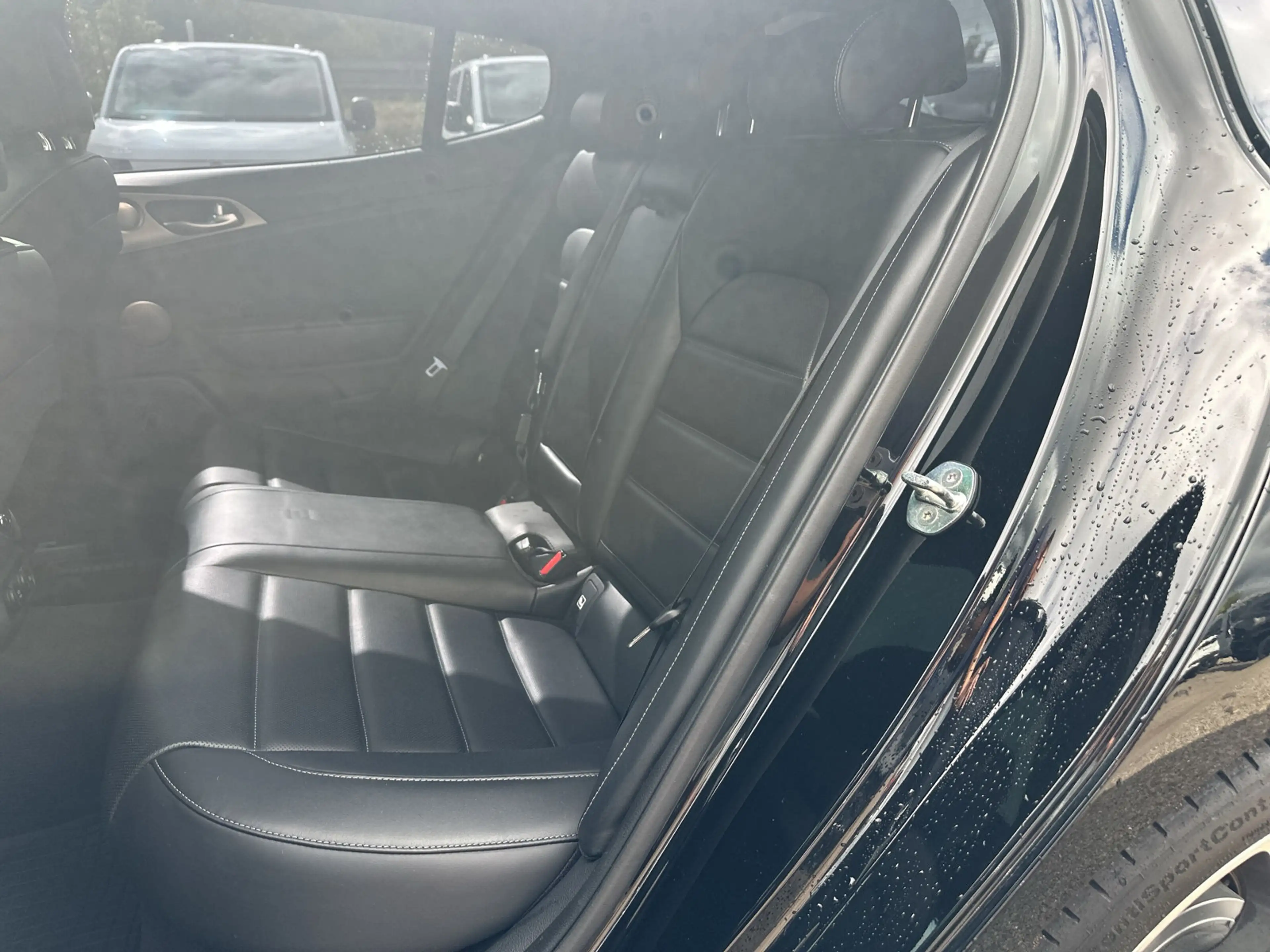 Kia Stinger 3.3 T-GDI 4WD GT SCHIEBEDACH LEDER HARMAN — photo 12
