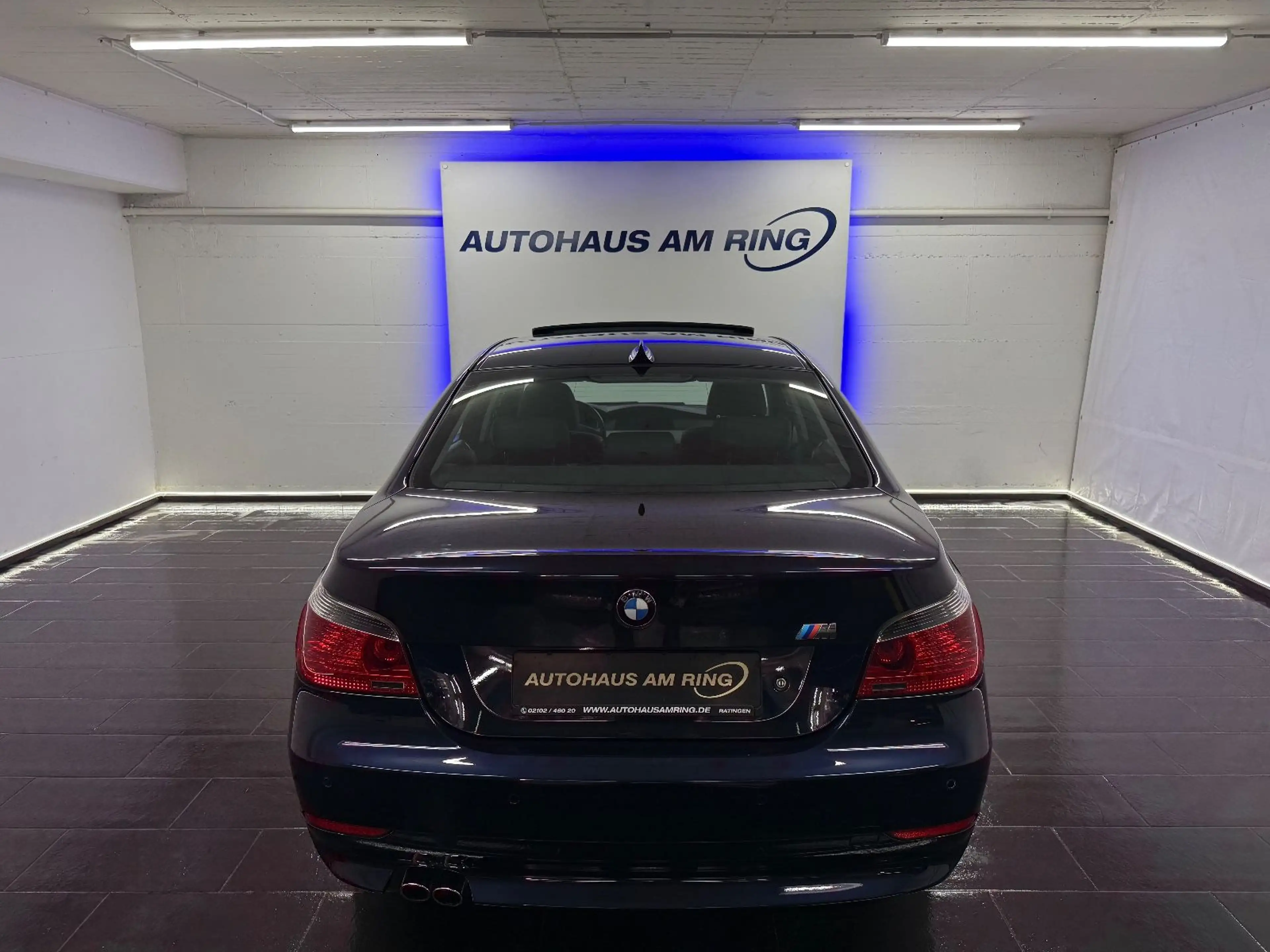 BMW 525 i Lim. LEDER XENON SHD NAVI 2xPDC SZHZG TEMPO — photo 15