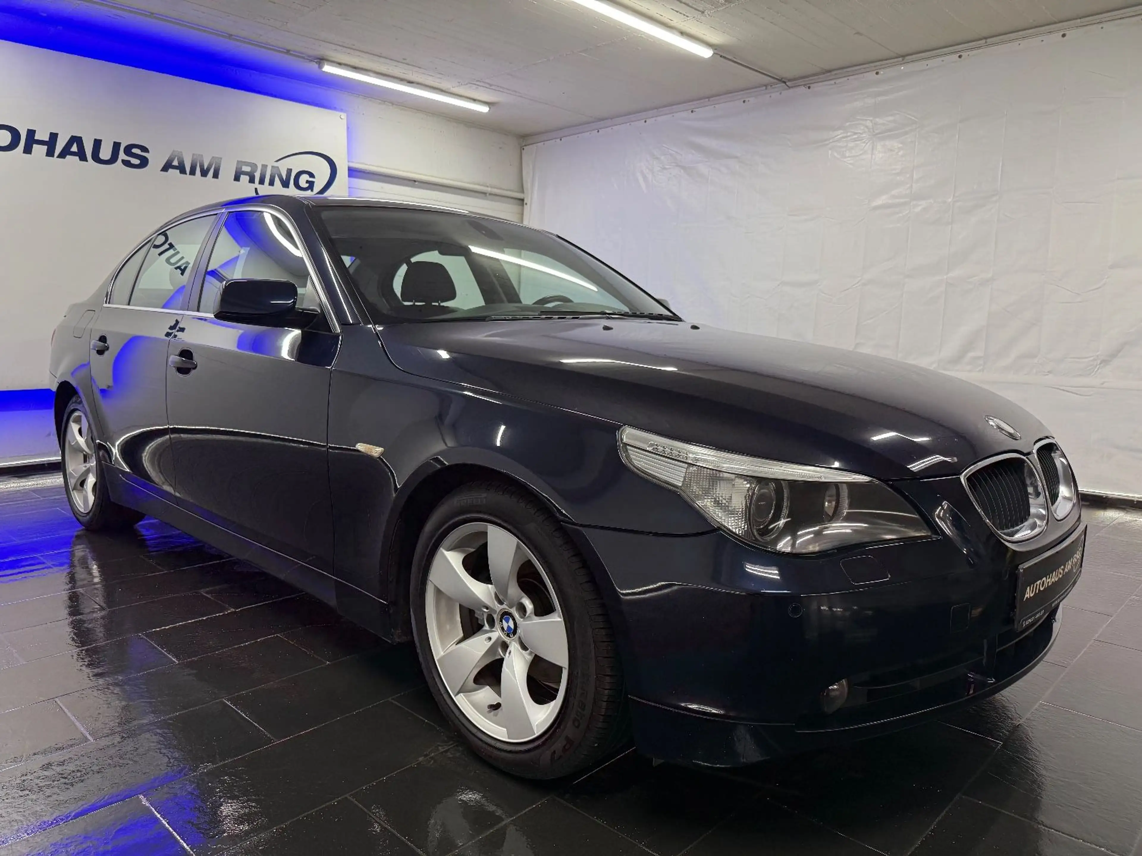BMW 525 i Lim. LEDER XENON SHD NAVI 2xPDC SZHZG TEMPO — photo 4