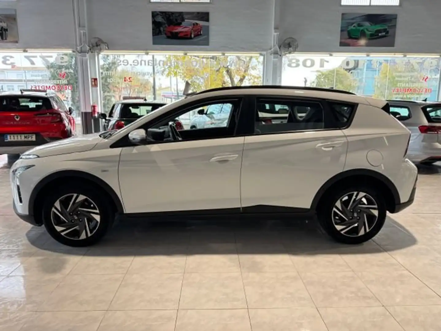 Hyundai BAYON 1.0TGDI 100CV 48V MAXX.- " 5 PUERTAS ".- " NACIONA Wit - 2