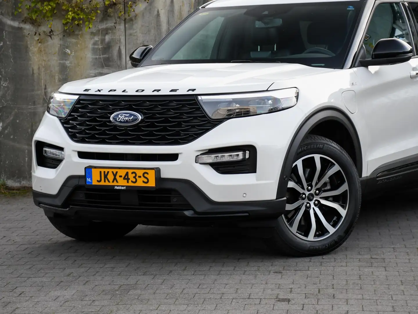 Ford Explorer ST-Line 3.0 V6 EcoBoost PHEV 457pk Automaat 7-Pers Blanc - 2