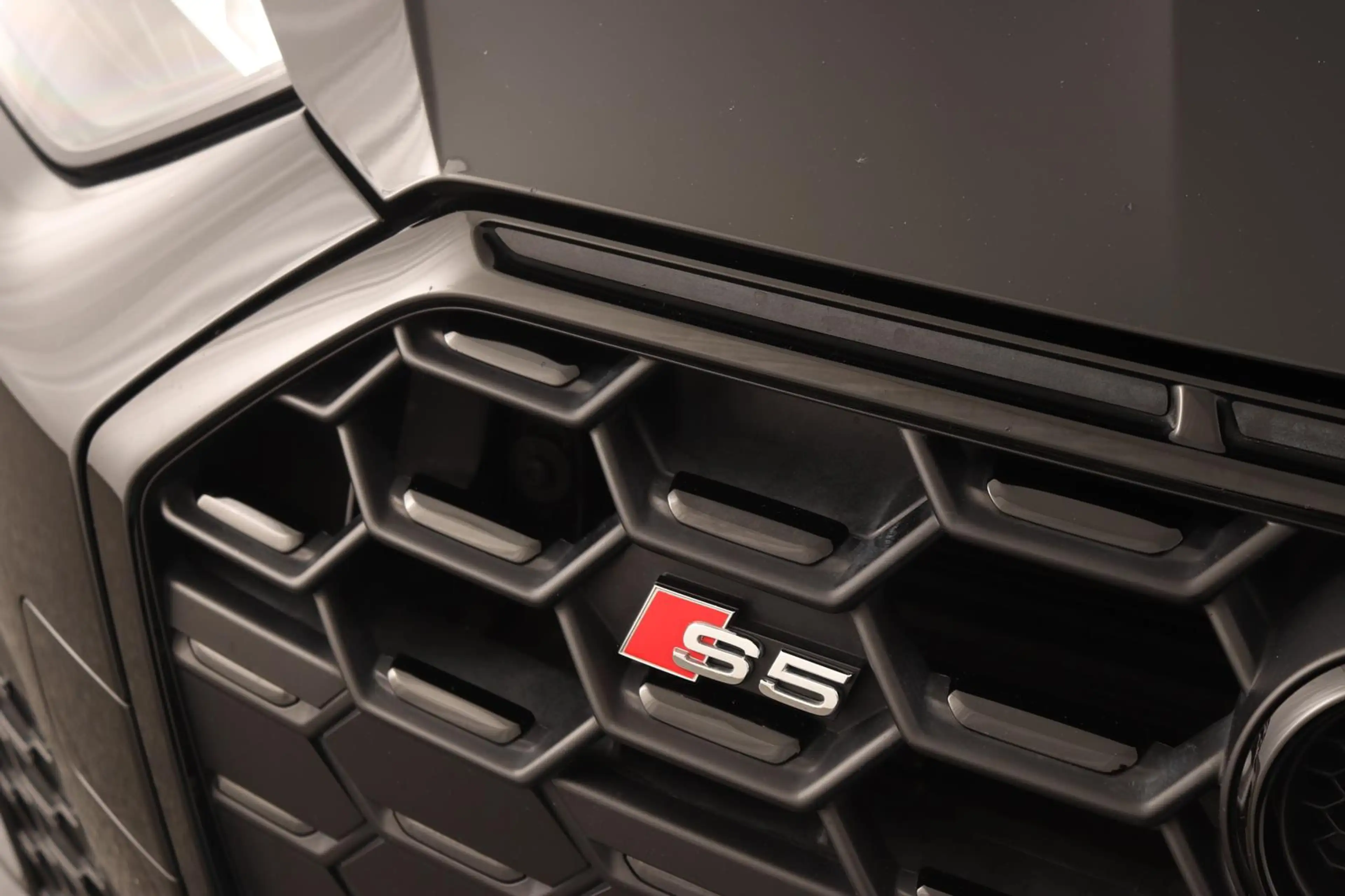 Audi S5 Coupé 3.0 TDI Quattro Tiptronic AHK MATRIX-LED NAV — photo 3
