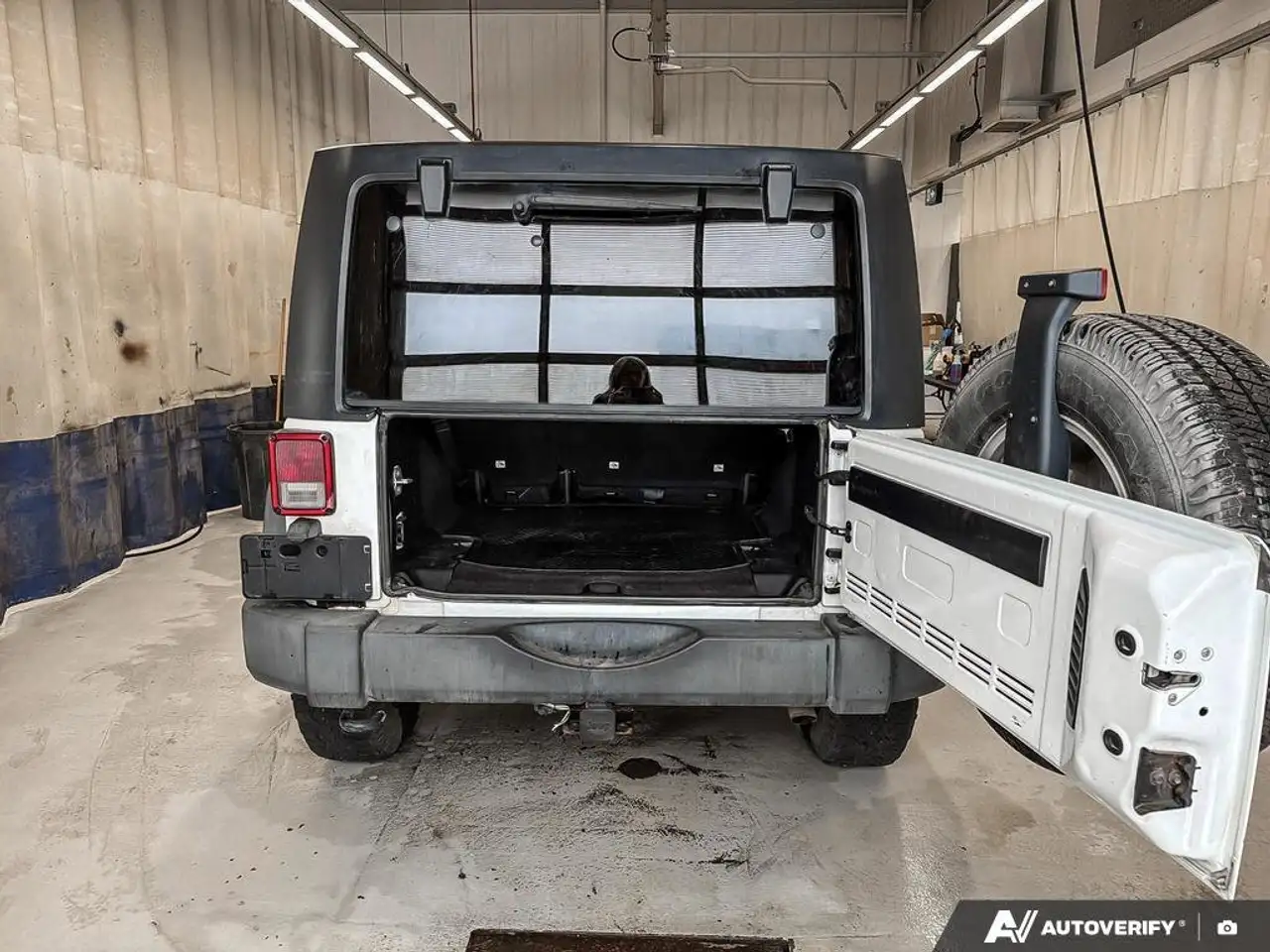 Jeep Wrangler снимка Jeep Wrangler