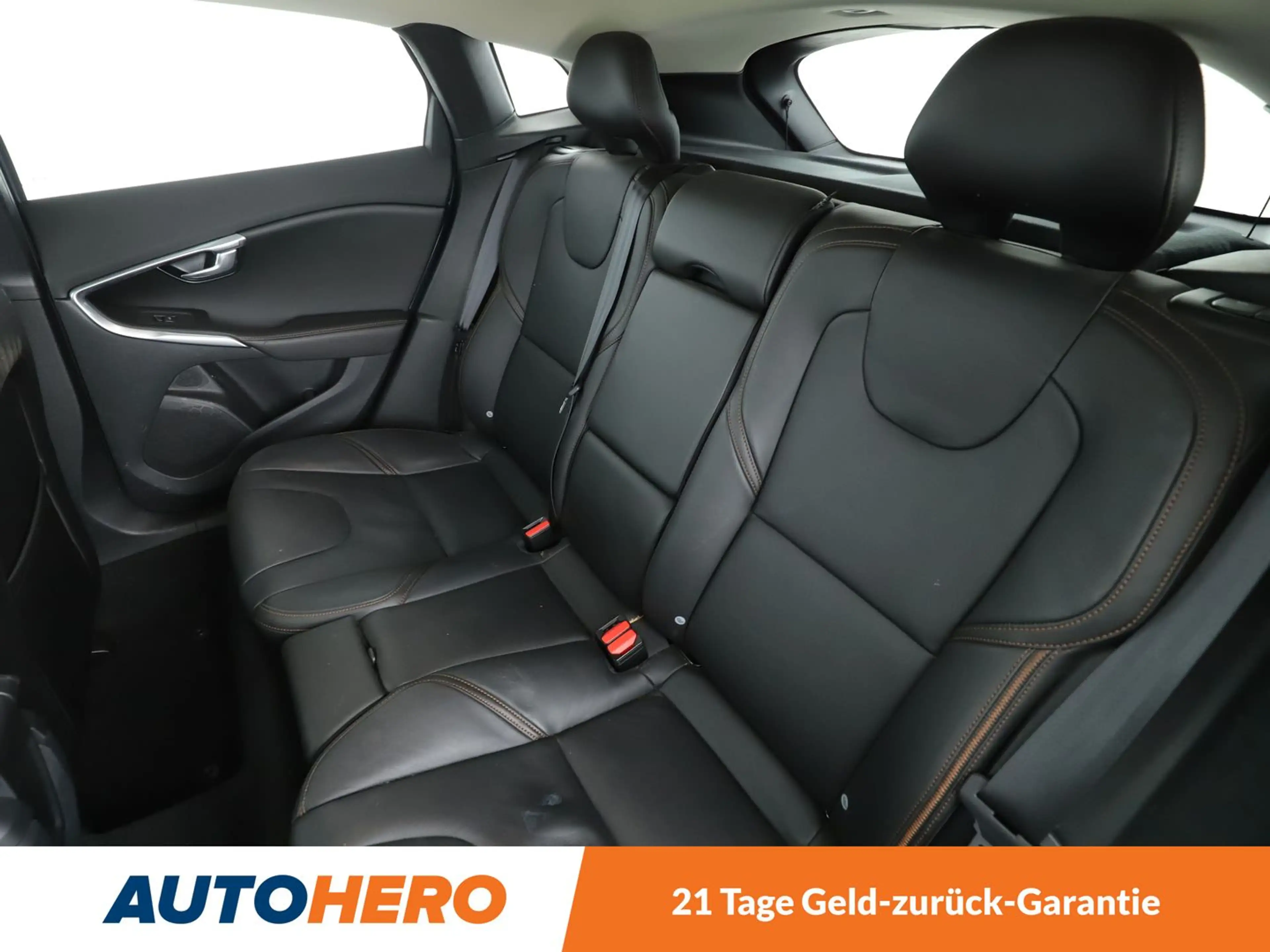 Volvo V40 Cross Country 1.5 Plus Aut.*TEMPO*PDC*SHZ*NAVI* — photo 14