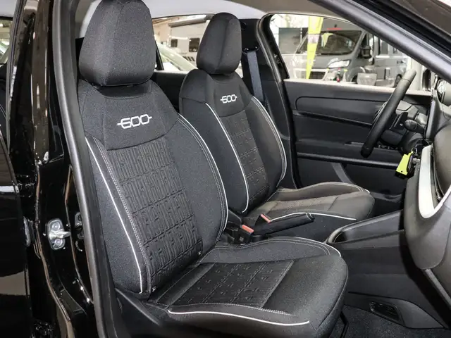 Fiat 600 view 6