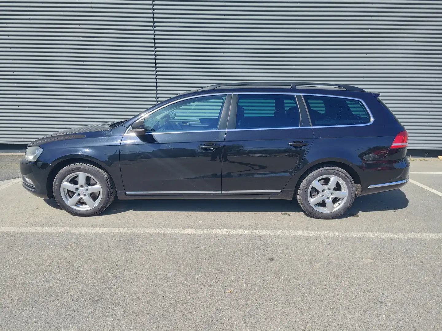 Volkswagen Passat Variant 1.4TSI Comfortline BlueMotion KLIMAAUT+NAVI+ALUFEL Black - 2