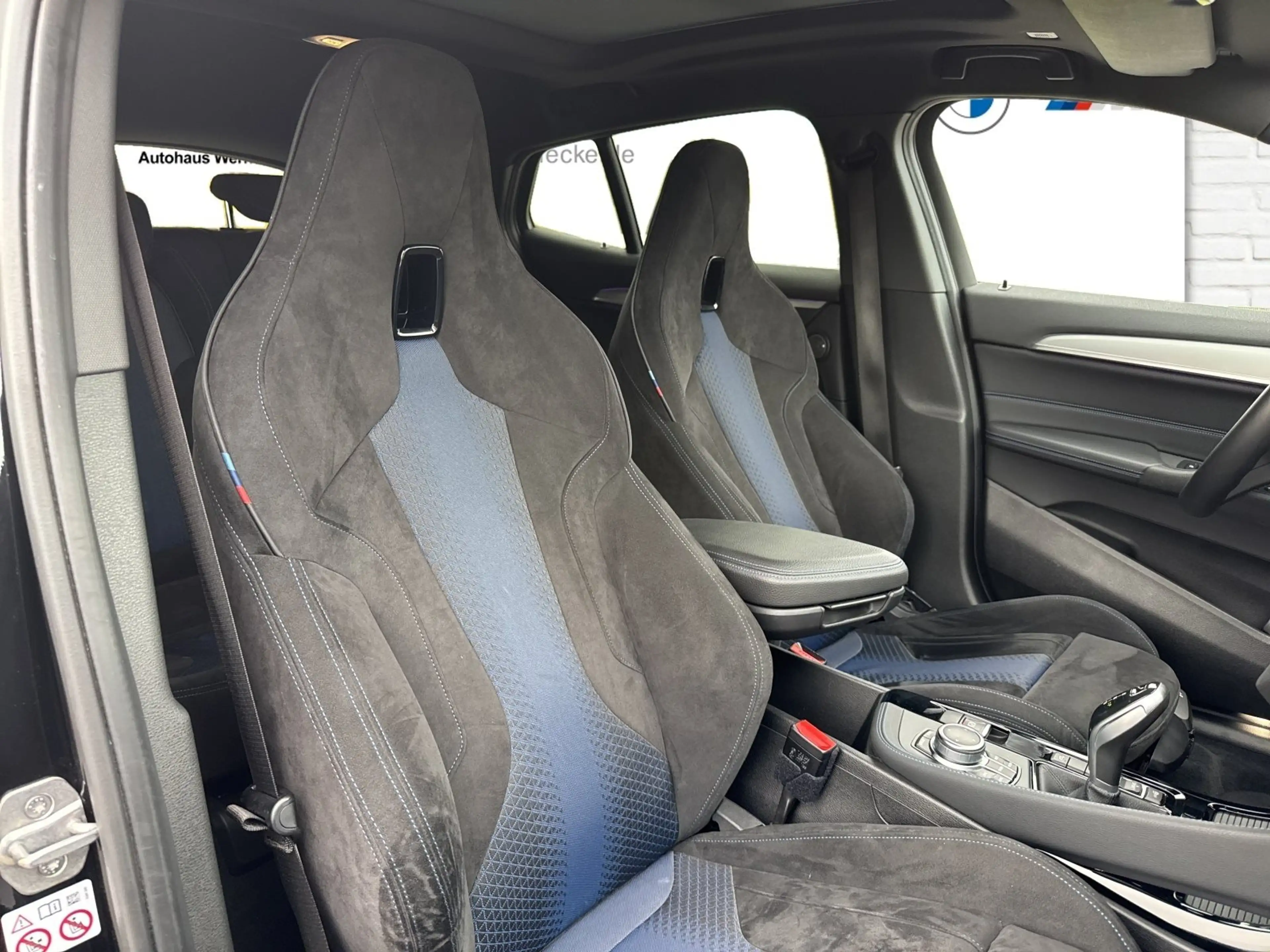 BMW X2 xDrive20i — photo 10