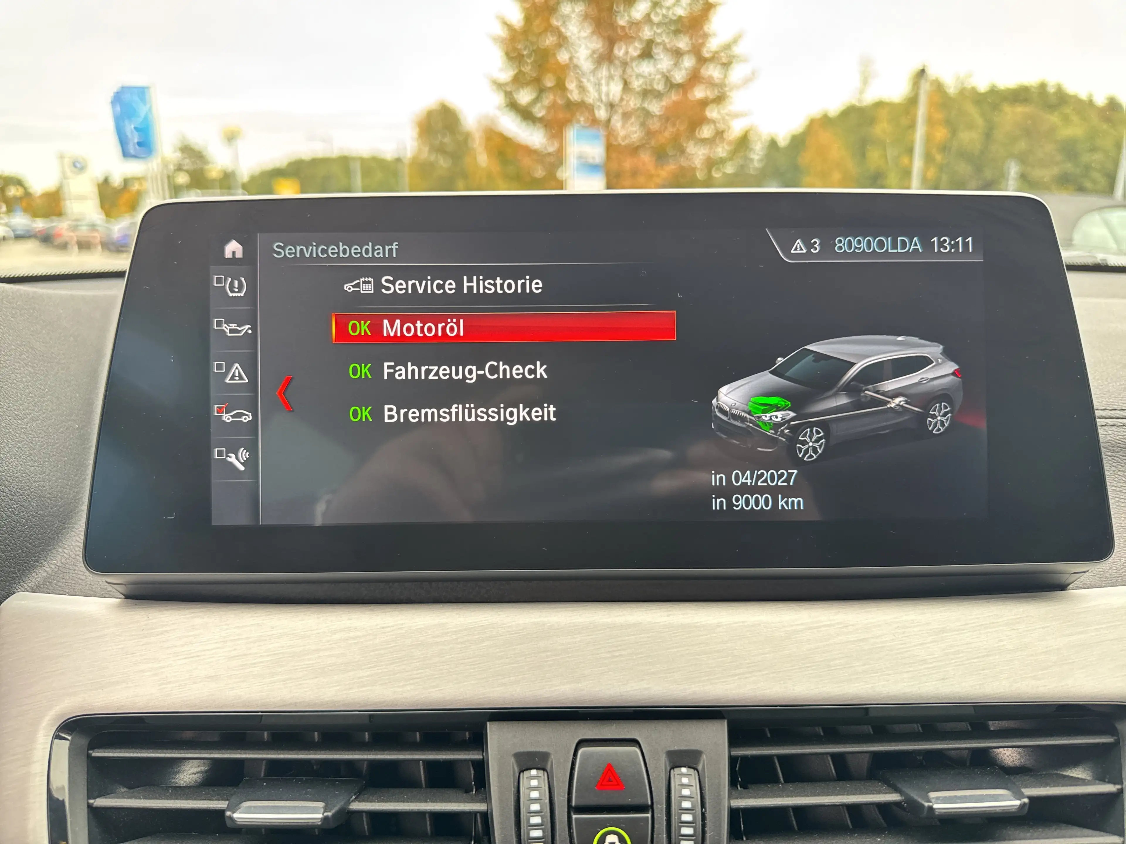 BMW X2 xDrive20i — photo 17