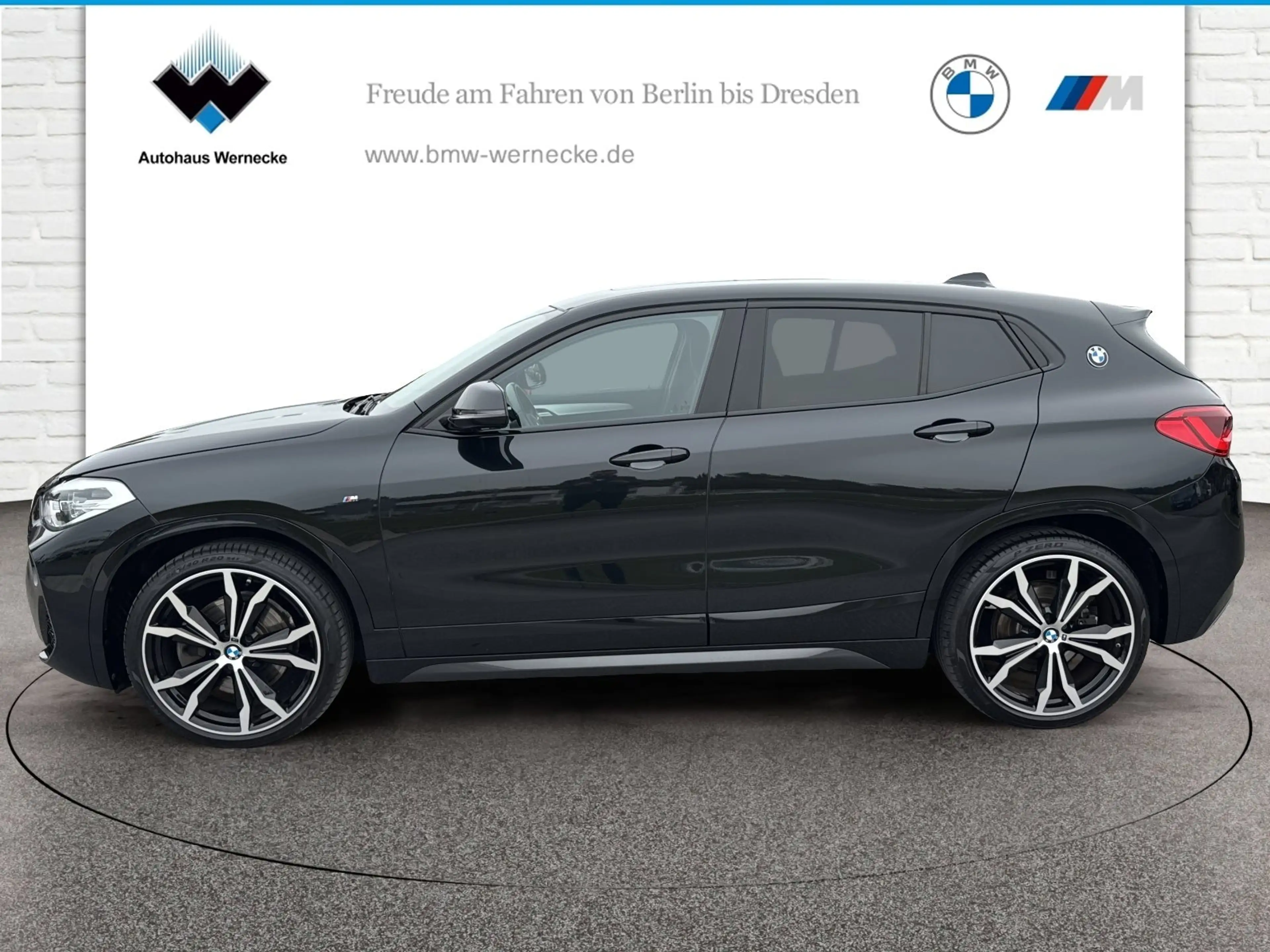 BMW X2 xDrive20i — photo 2