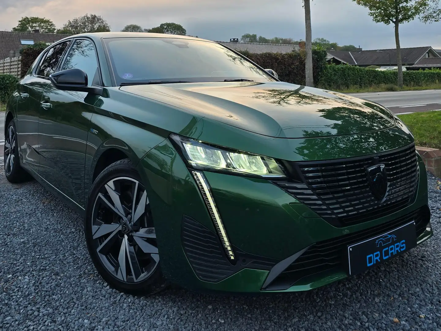 Peugeot 308 308 Plug-In Hybrid 180 e-EAT8 GT Vert - 2