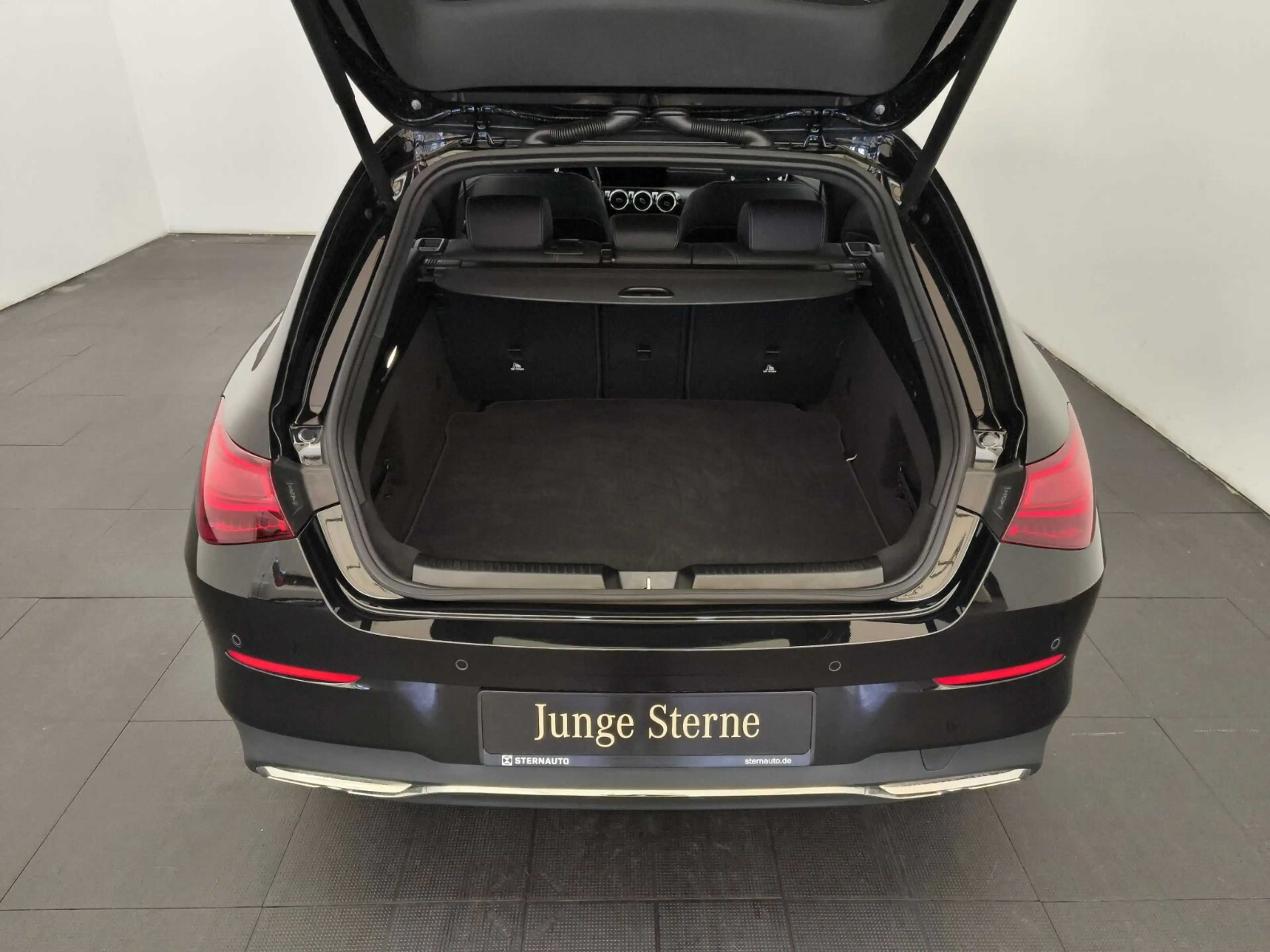 Mercedes-Benz CLA 180 CLA 180 SB Progressive Advanced 18 Zoll EasyPack — photo 10