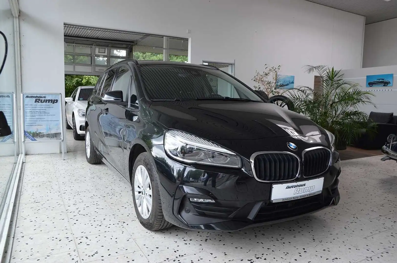 BMW 218 i Gran Tourer 3. Sitzreihe, SD Zwart - 2