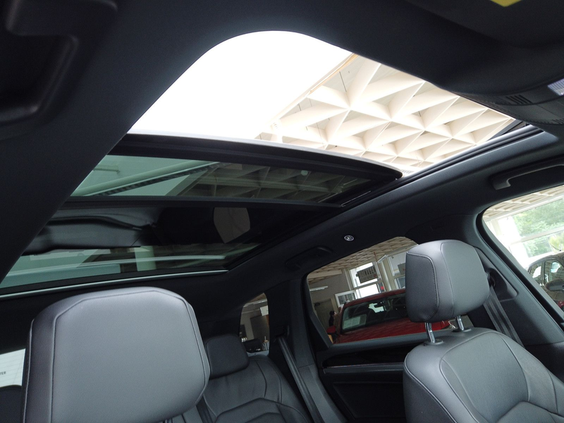 Volkswagen Touareg Elegance LUFTFAHRW./ALLRADLENKUNG/MATRIX — photo 6