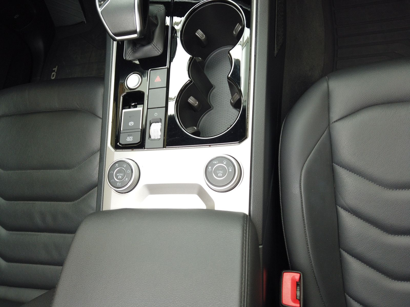 Volkswagen Touareg Elegance LUFTFAHRW./ALLRADLENKUNG/MATRIX — photo 5