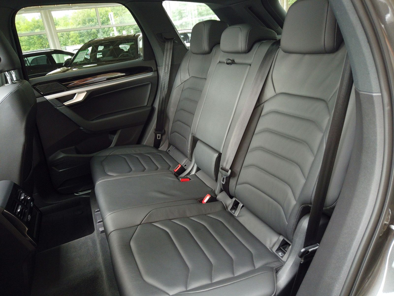 Volkswagen Touareg Elegance LUFTFAHRW./ALLRADLENKUNG/MATRIX — photo 7