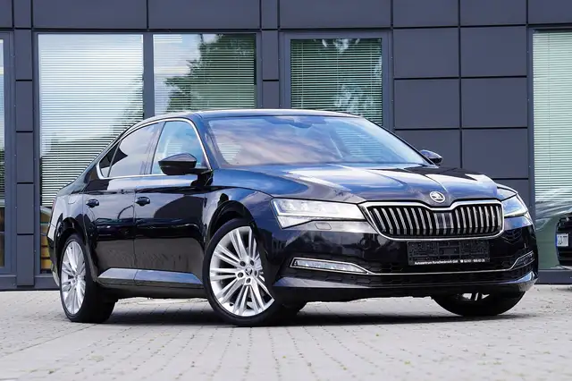 Skoda Superb Lim. Style *MIT 2 JAHREN GARANTIE*