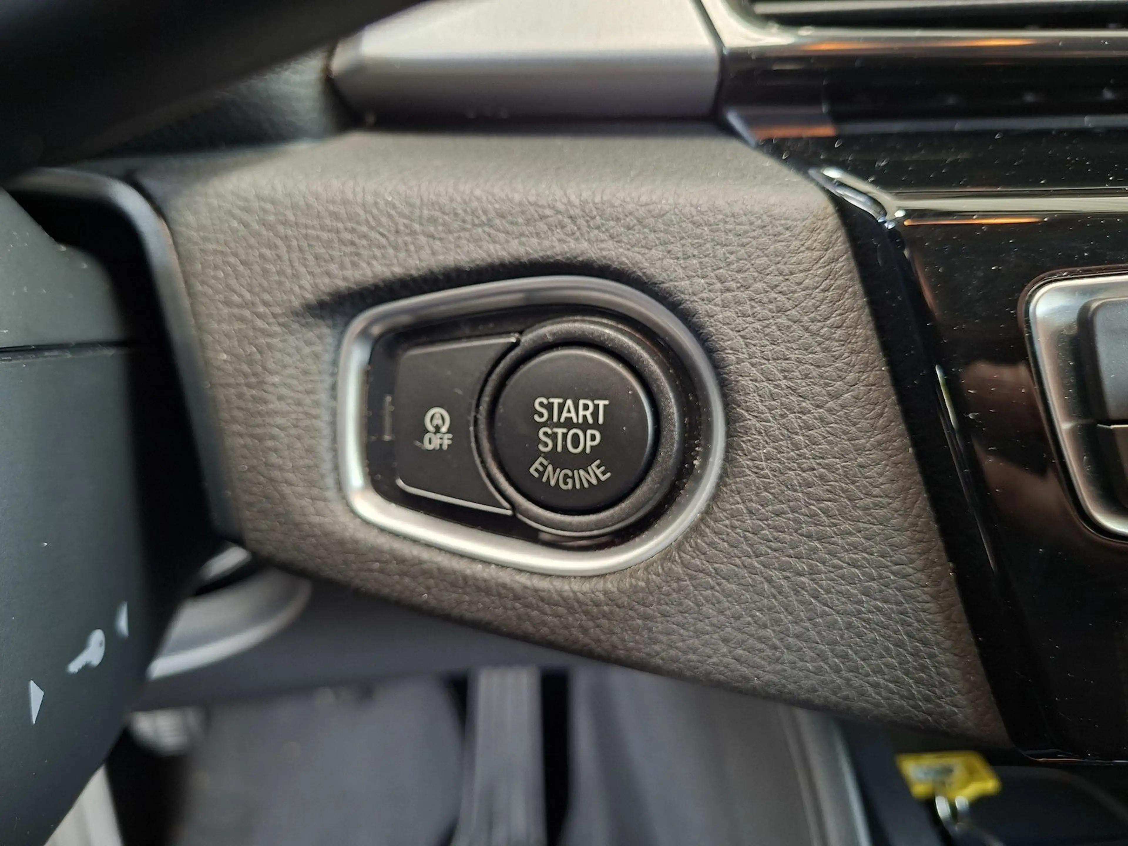 BMW 216 TOURER ADVANTAGE PTS SHZ — photo 9
