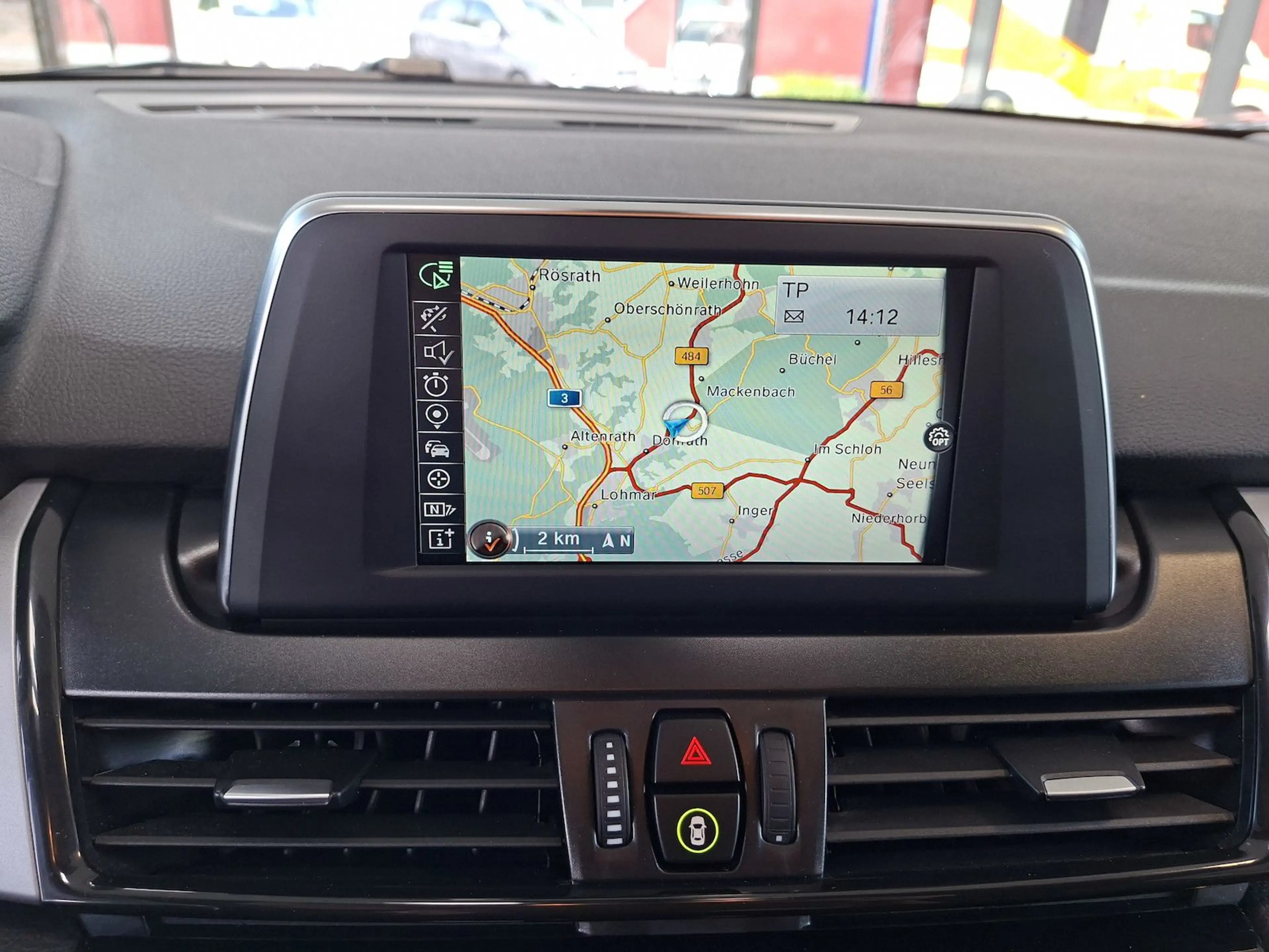 BMW 216 TOURER ADVANTAGE PTS SHZ — photo 12