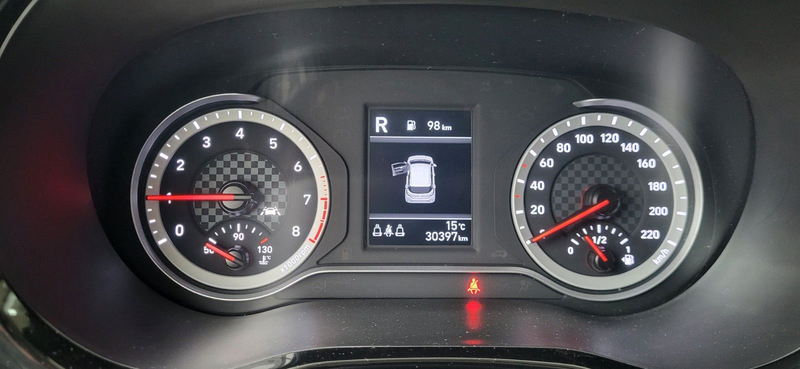 Hyundai i10 / AUTOMATIK / Allwetter / wenig KM — photo 14