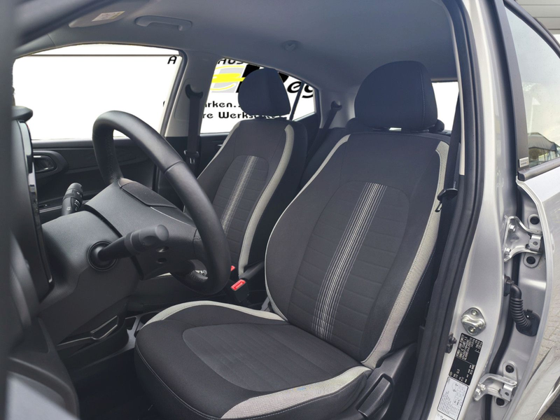Hyundai i10 / AUTOMATIK / Allwetter / wenig KM — photo 5