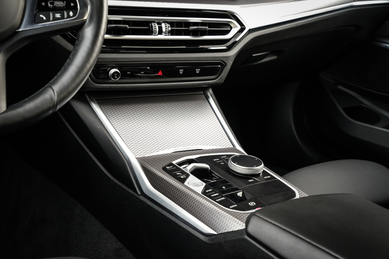 BMW 330 3-serie Touring 330e M-Sport Facelift | SOH 97% | — photo 13