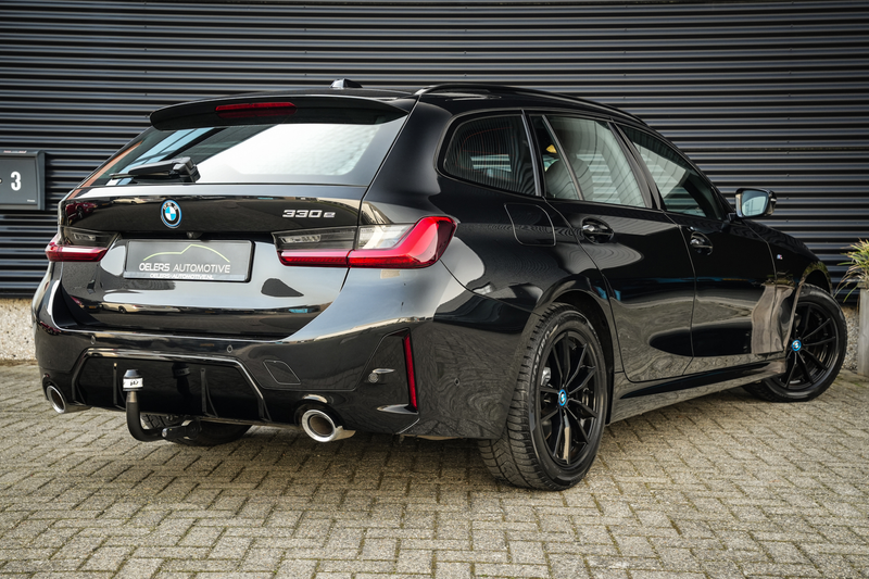 BMW 330 3-serie Touring 330e M-Sport Facelift | SOH 97% | — photo 2
