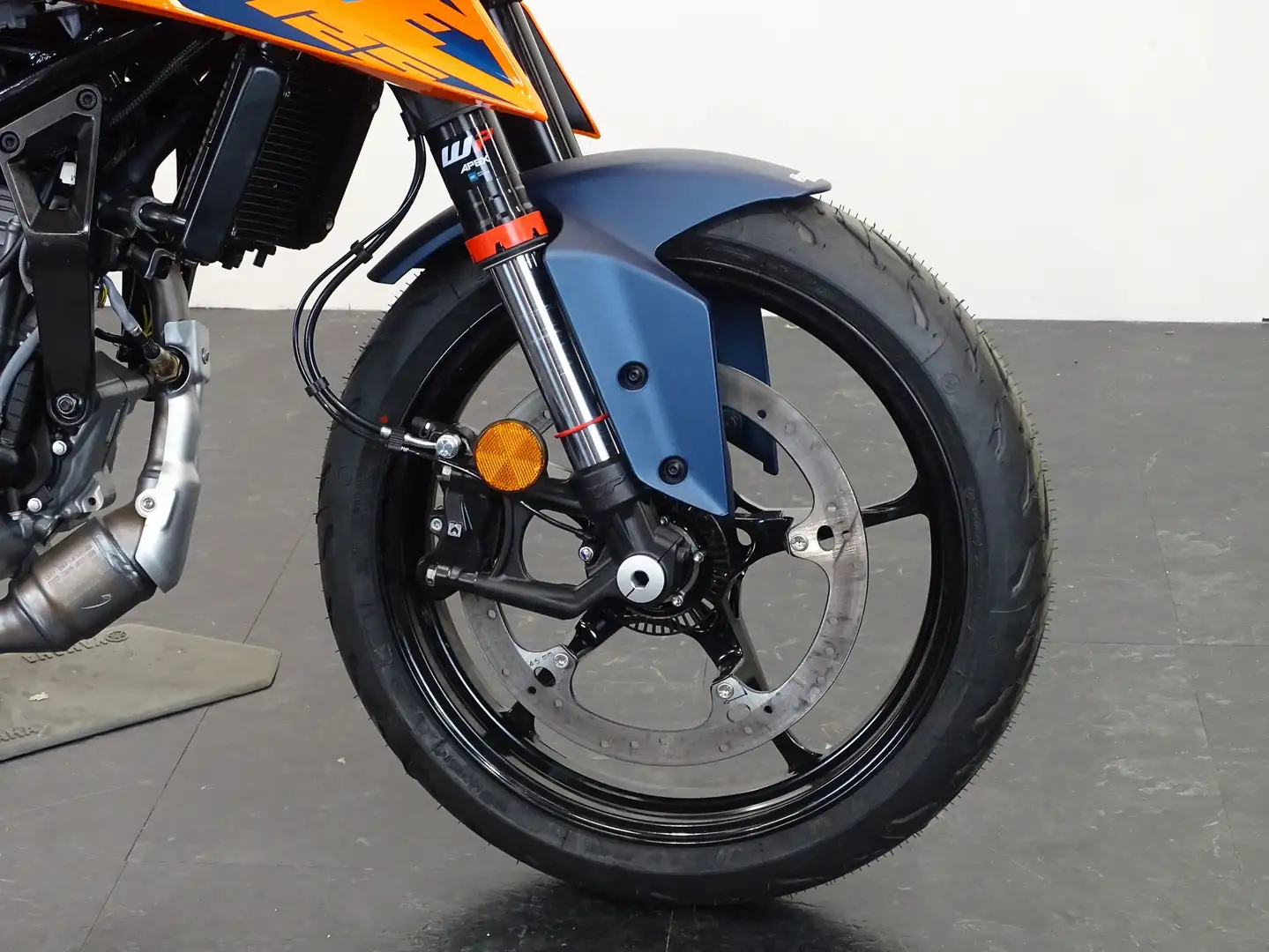 KTM 125 Duke ABS Oranje - 2