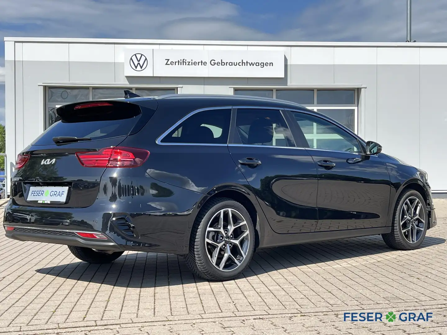 Kia Ceed SW / cee'd SW 1.5T Vision Navi/GRA/Kamera/Lenkhz./DA Noir - 2