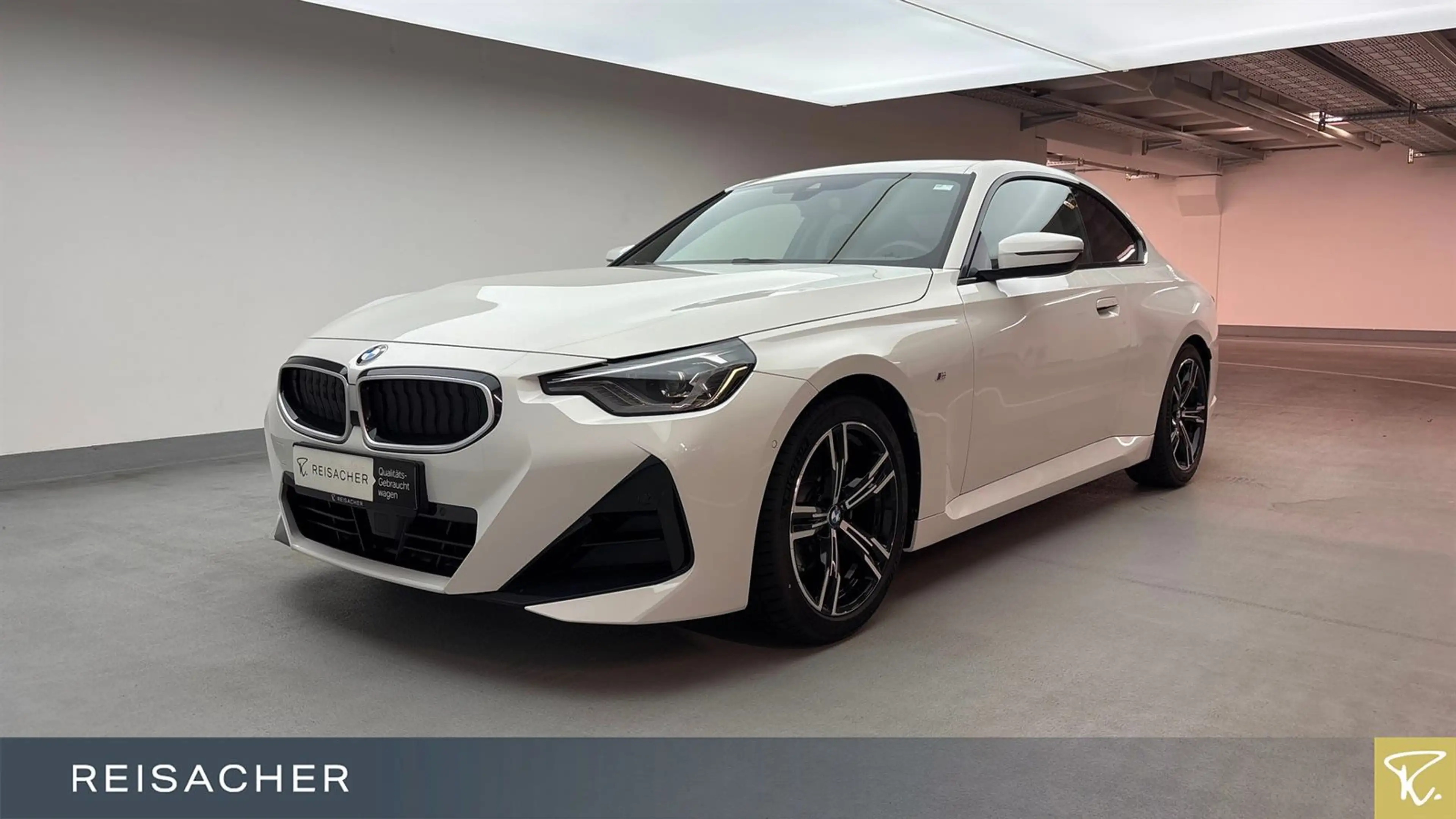 BMW 220 i A Coupé M-Sport,AHK,LC+,ParkAs,LED