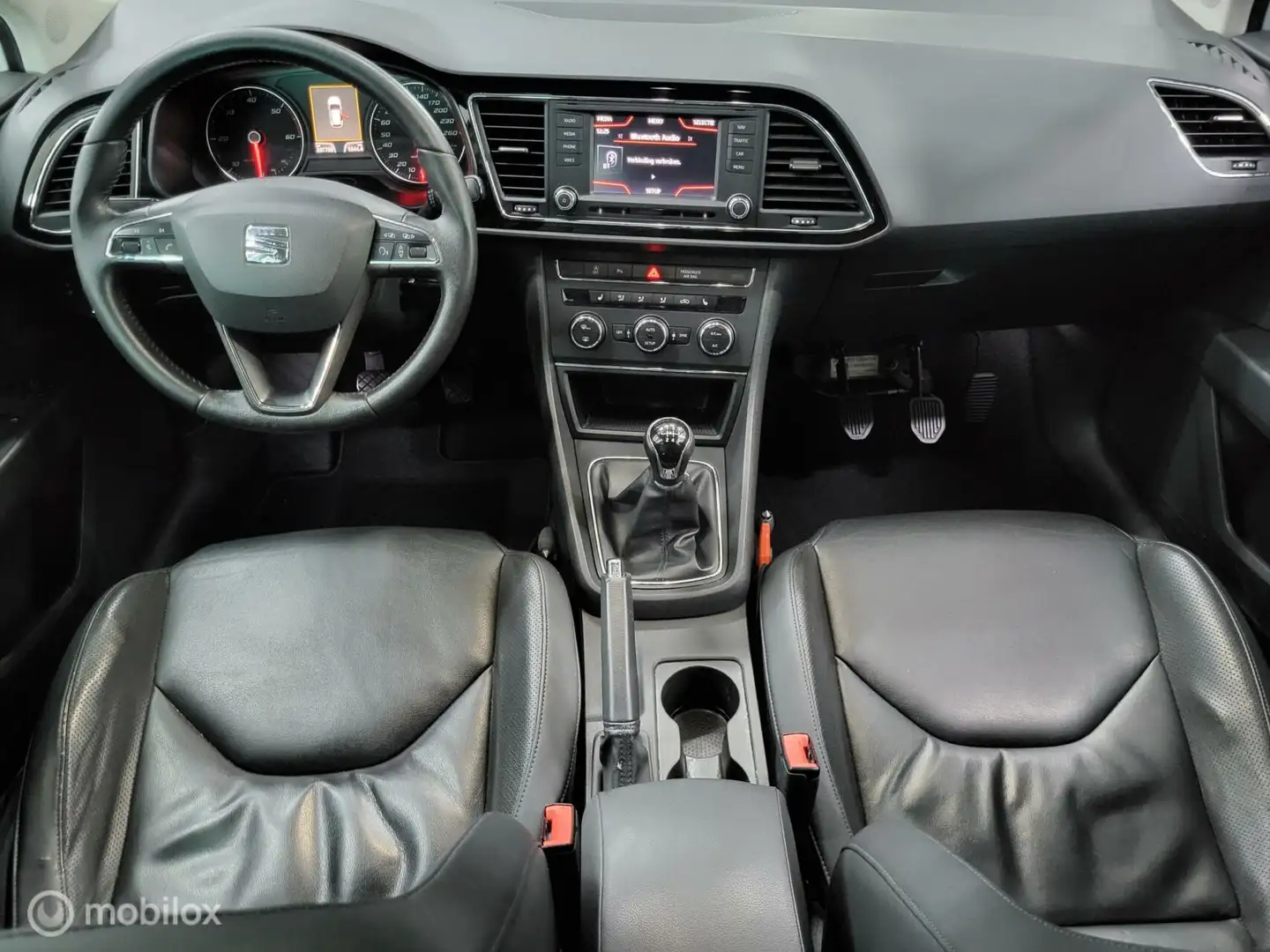 SEAT Leon 1.6 TDI Style Ecomotive, Lesauto, Leder, Navi, Nap Weiß - 2