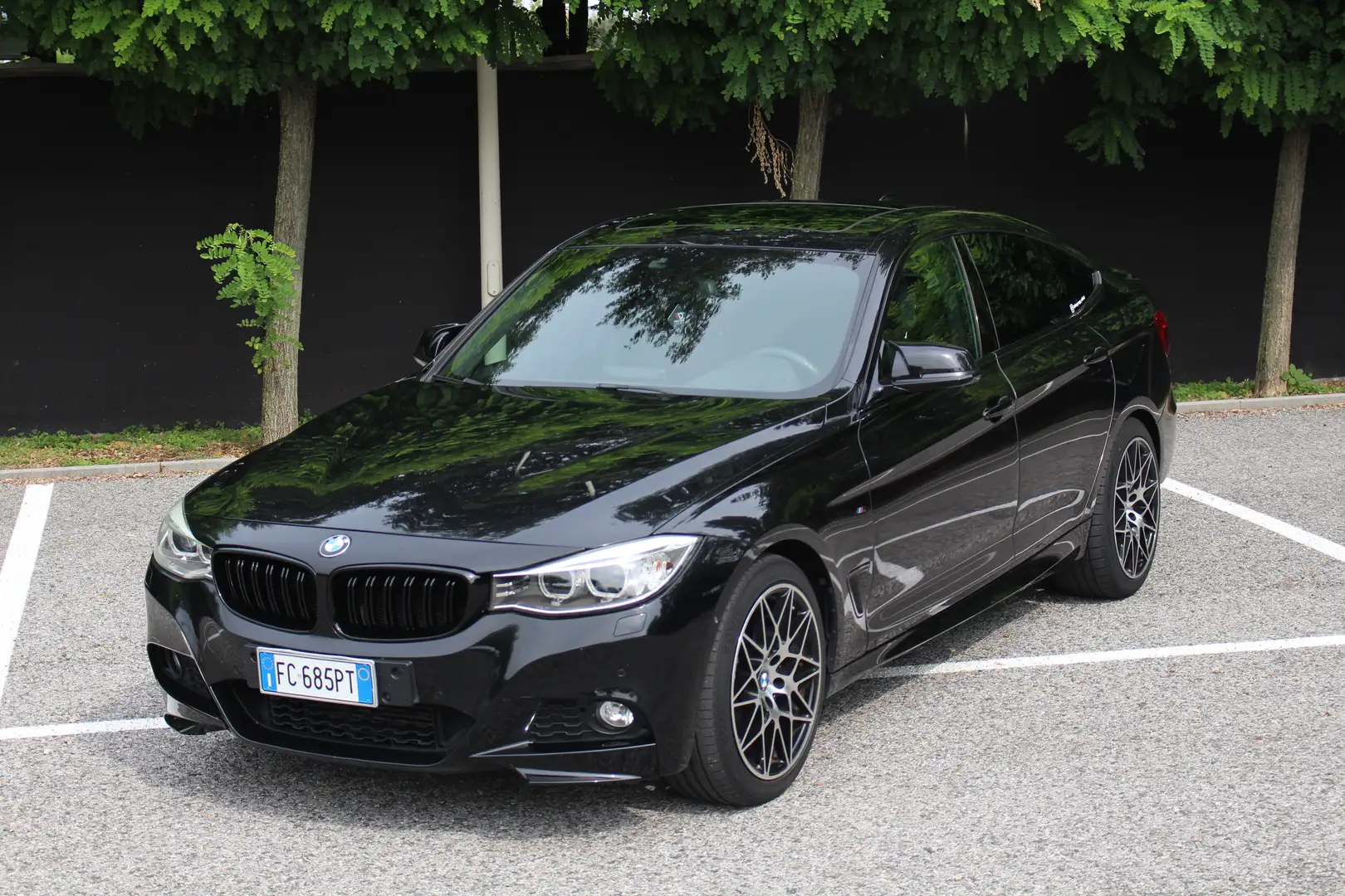 BMW 320 BMW 320 GT Xdrive Msport - 1