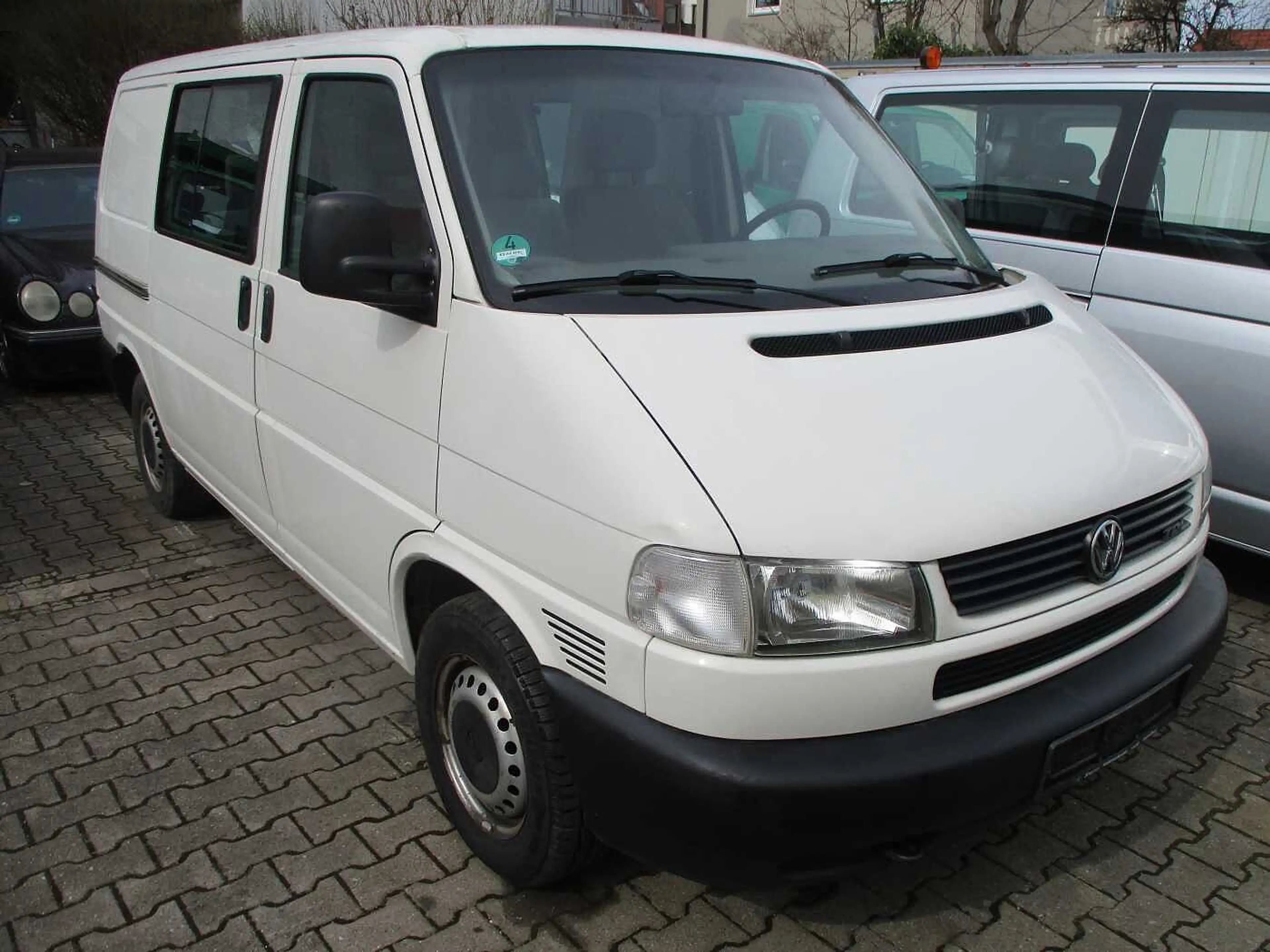 Volkswagen T4 Bus 2,5TDI Syncro, — photo 2