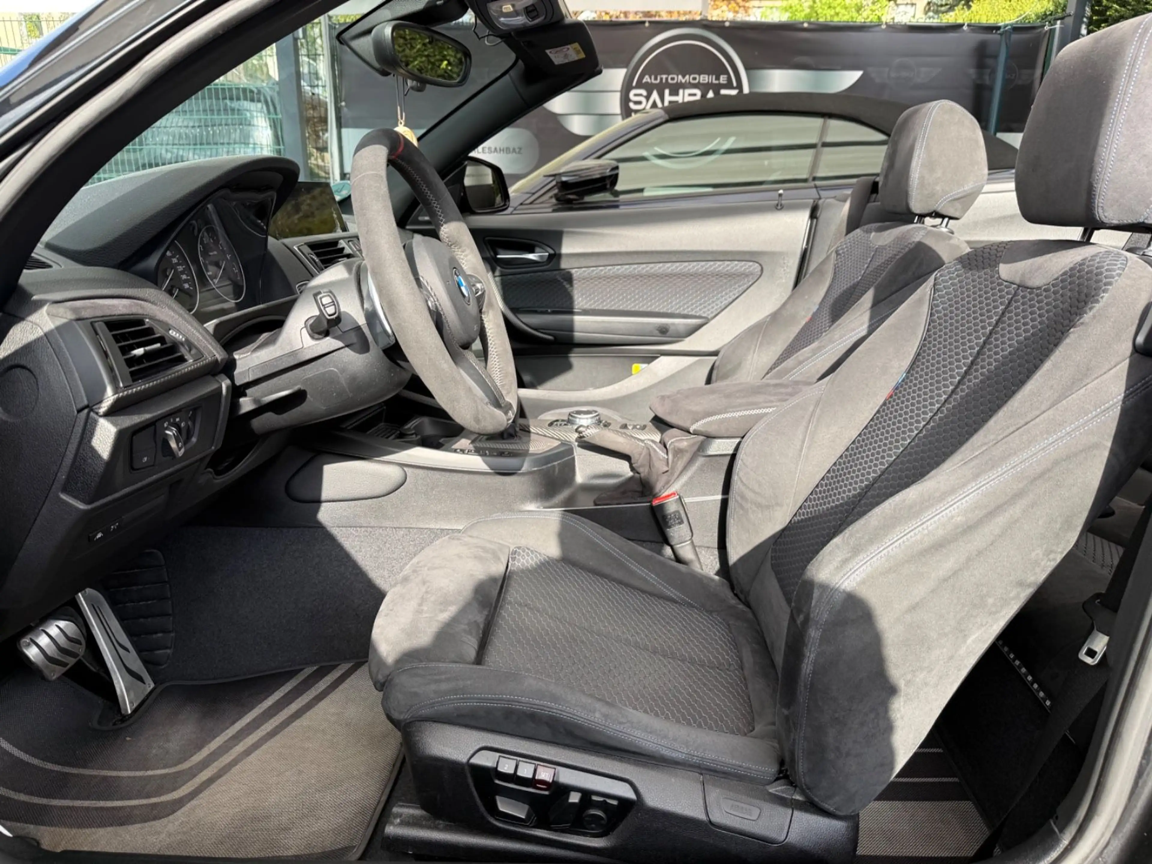 BMW 235 i Cabrio *SPUR*PROFF.*XENON*ALCANT*MEM — photo 10