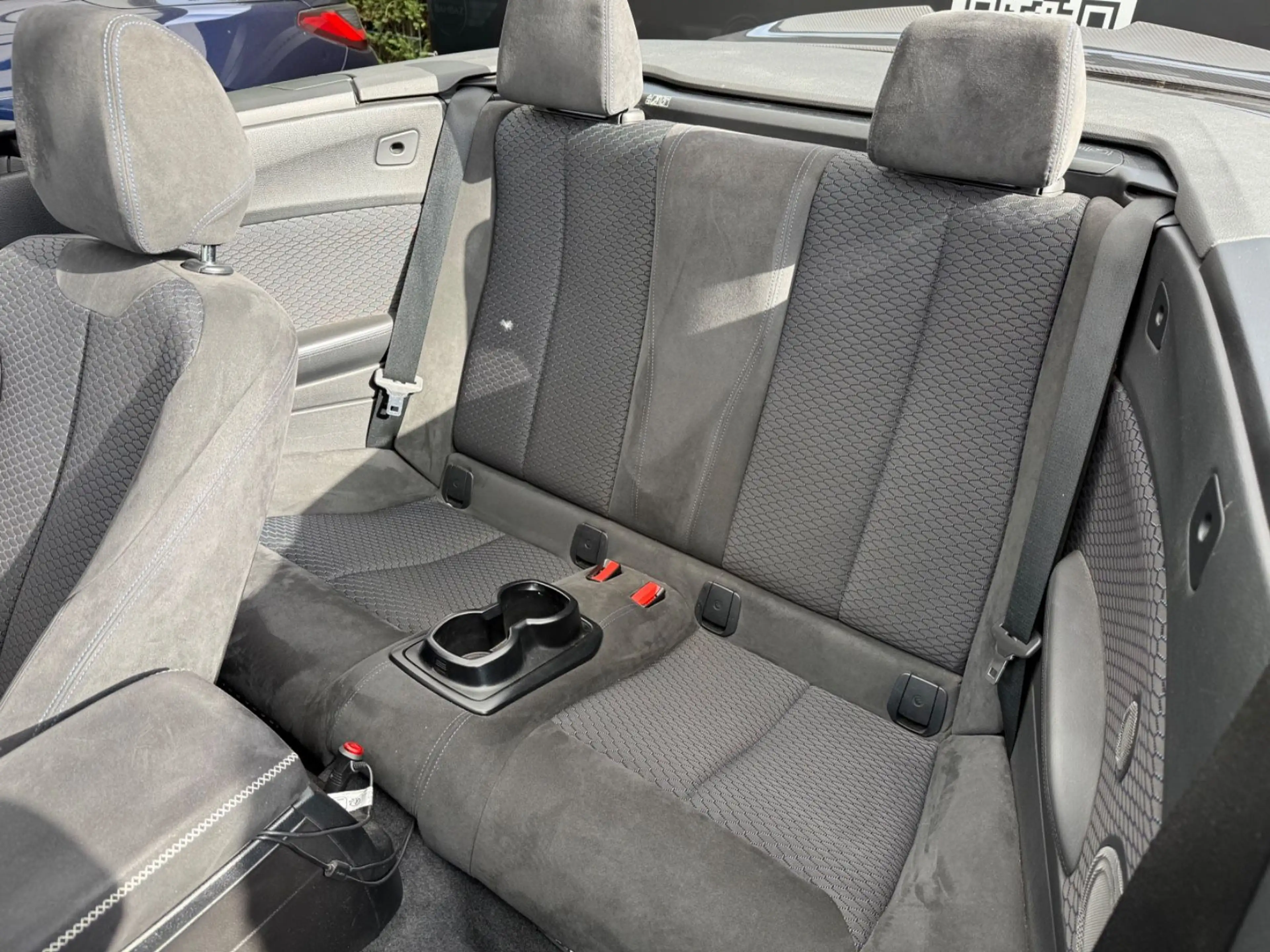 BMW 235 i Cabrio *SPUR*PROFF.*XENON*ALCANT*MEM — photo 12