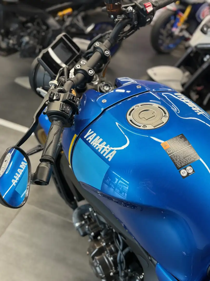 Yamaha XSR 900 Bleu - 2