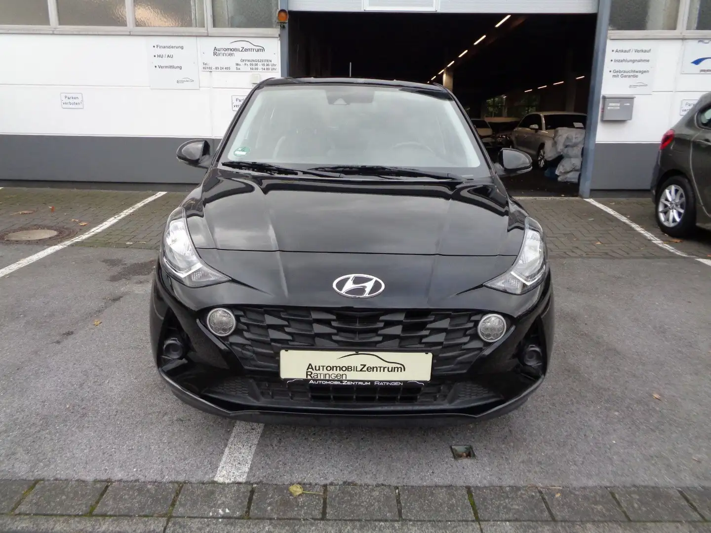 Hyundai i10 Trend *1.HAND*MFL*ALU*ASSIST+*DAB*PDC*TOP* Schwarz - 2