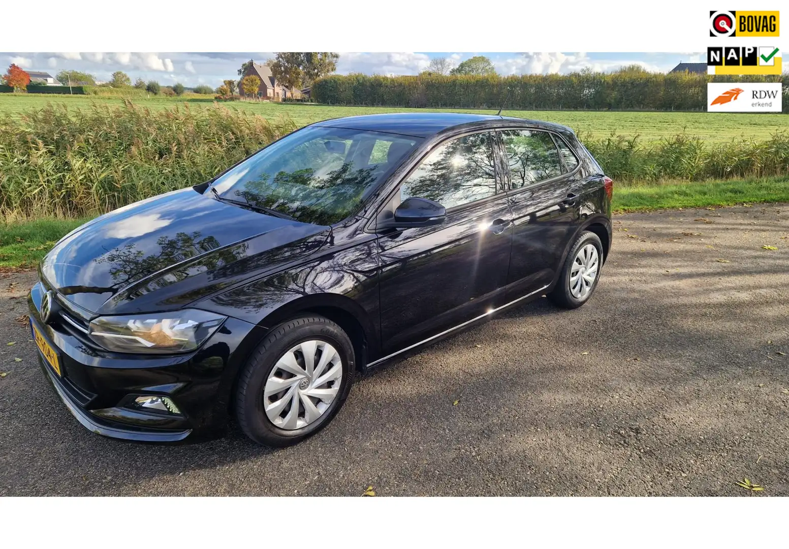 Volkswagen Polo 1.0 MPI Comfortline, apple carplay, camera Noir - 1
