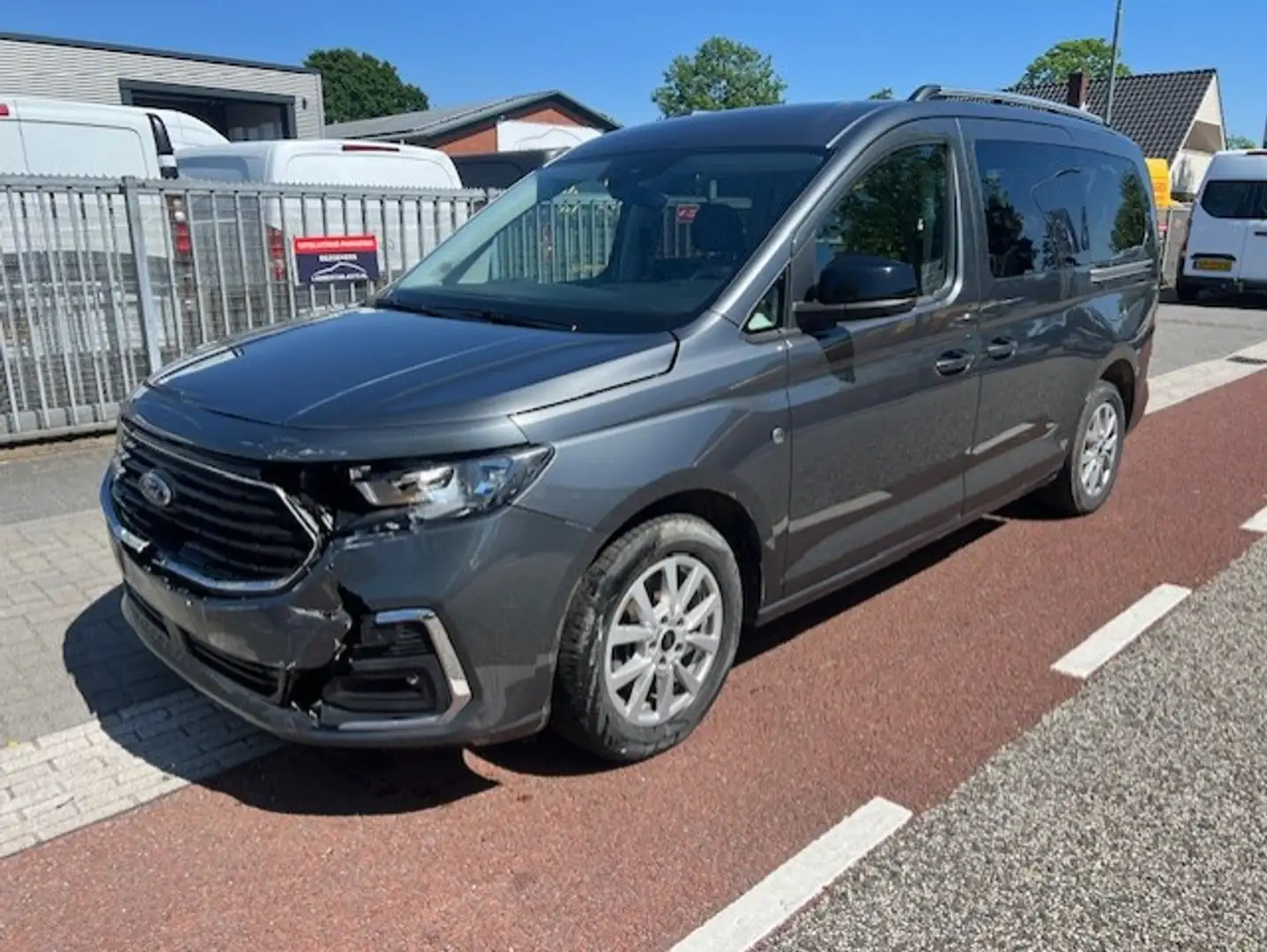 Ford Tourneo Connect GRAND 2.0 TDI 90KW 7 SITZ MAXI LANG AIRCO KLIMA Šedá - 1