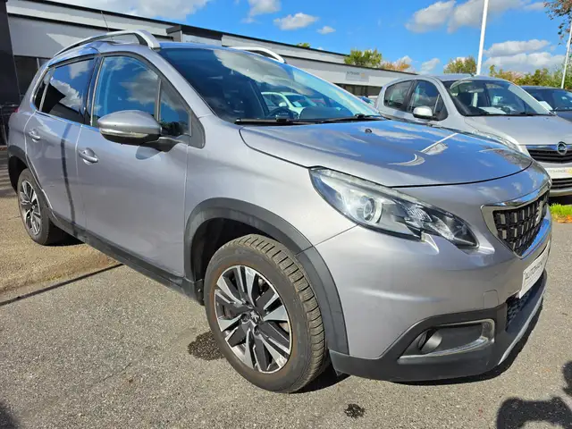 Peugeot 2008 view 2