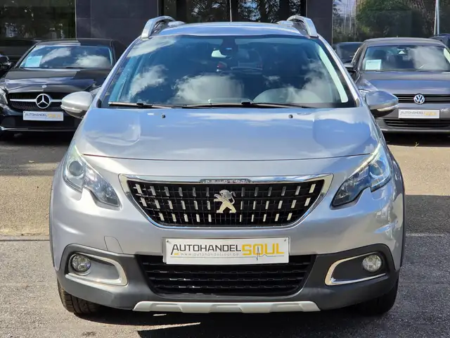 Peugeot 2008 view 6