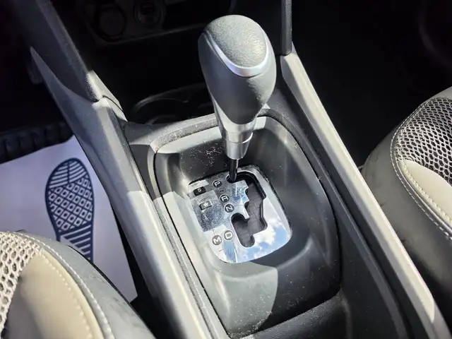 Peugeot 2008 view 15