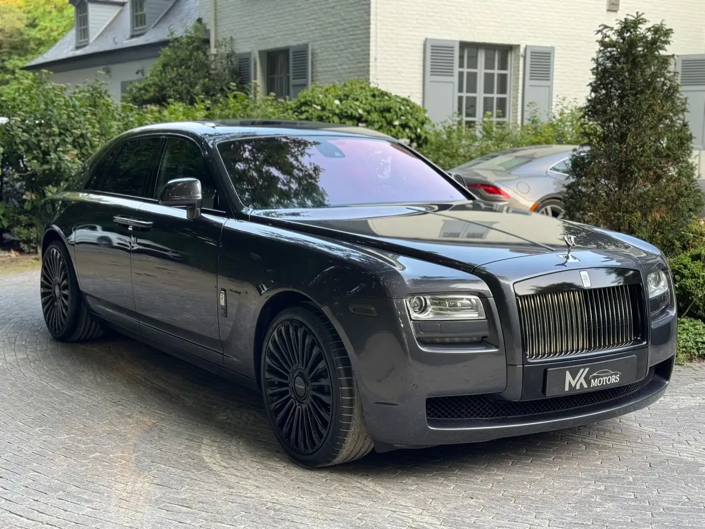 Rolls-Royce Ghost 6.6i V12 /Panorama/ Rear tv/ Mansory Сірий - 2