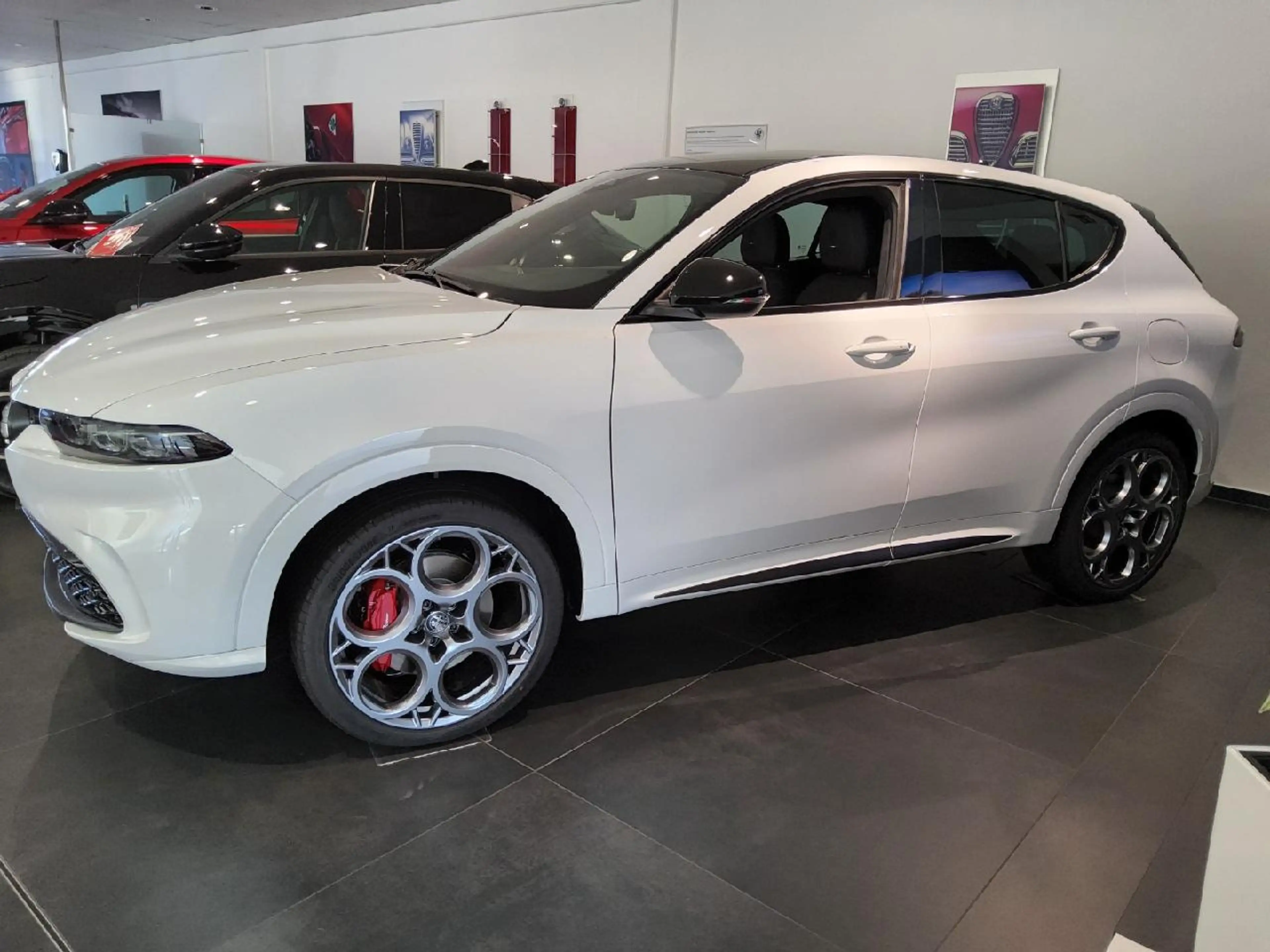 Alfa Romeo Tonale Tributo Italiano Plug-In-Hybrid AWD