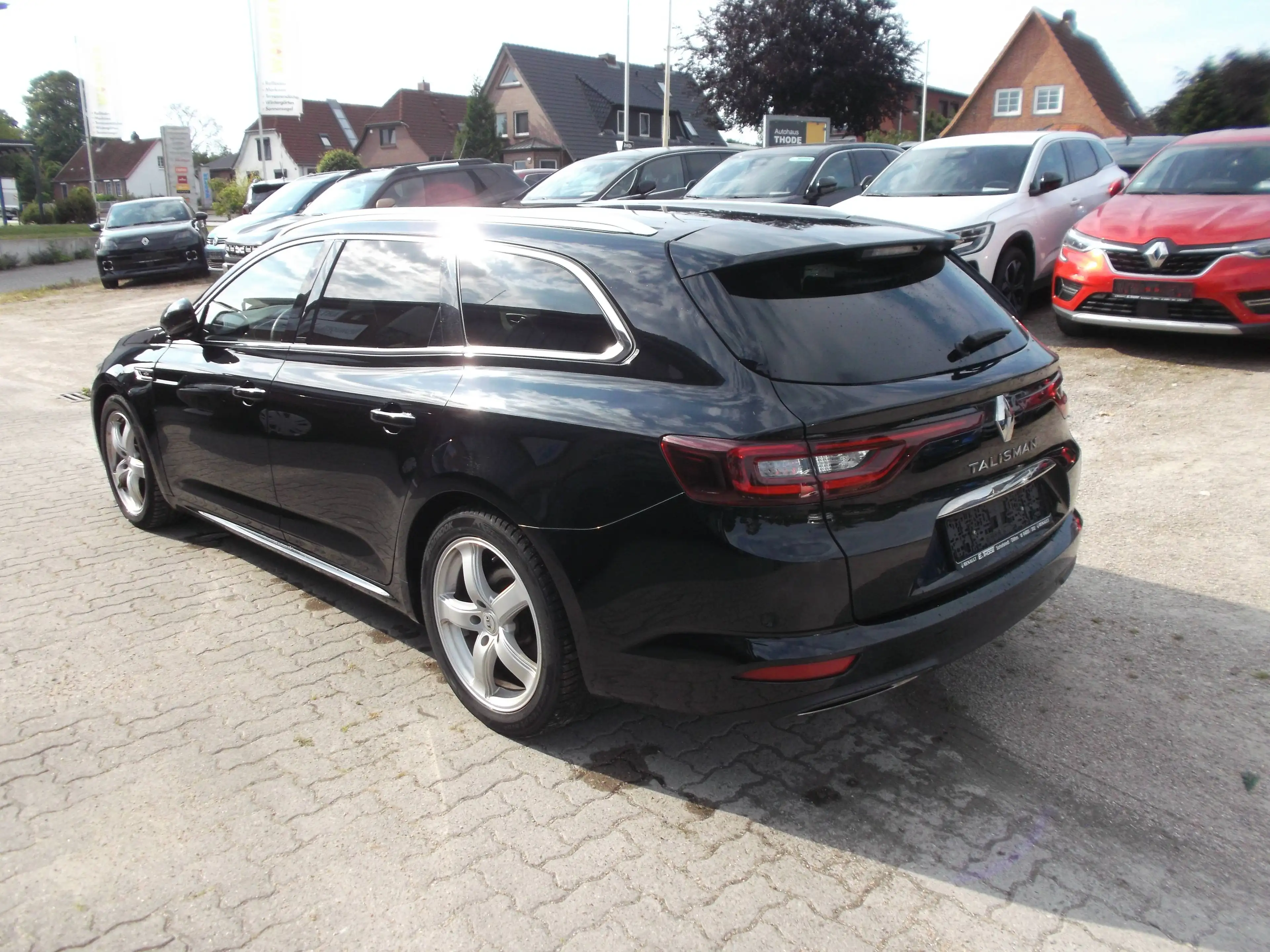 Renault Talisman Initiale Paris mit AHK — photo 3