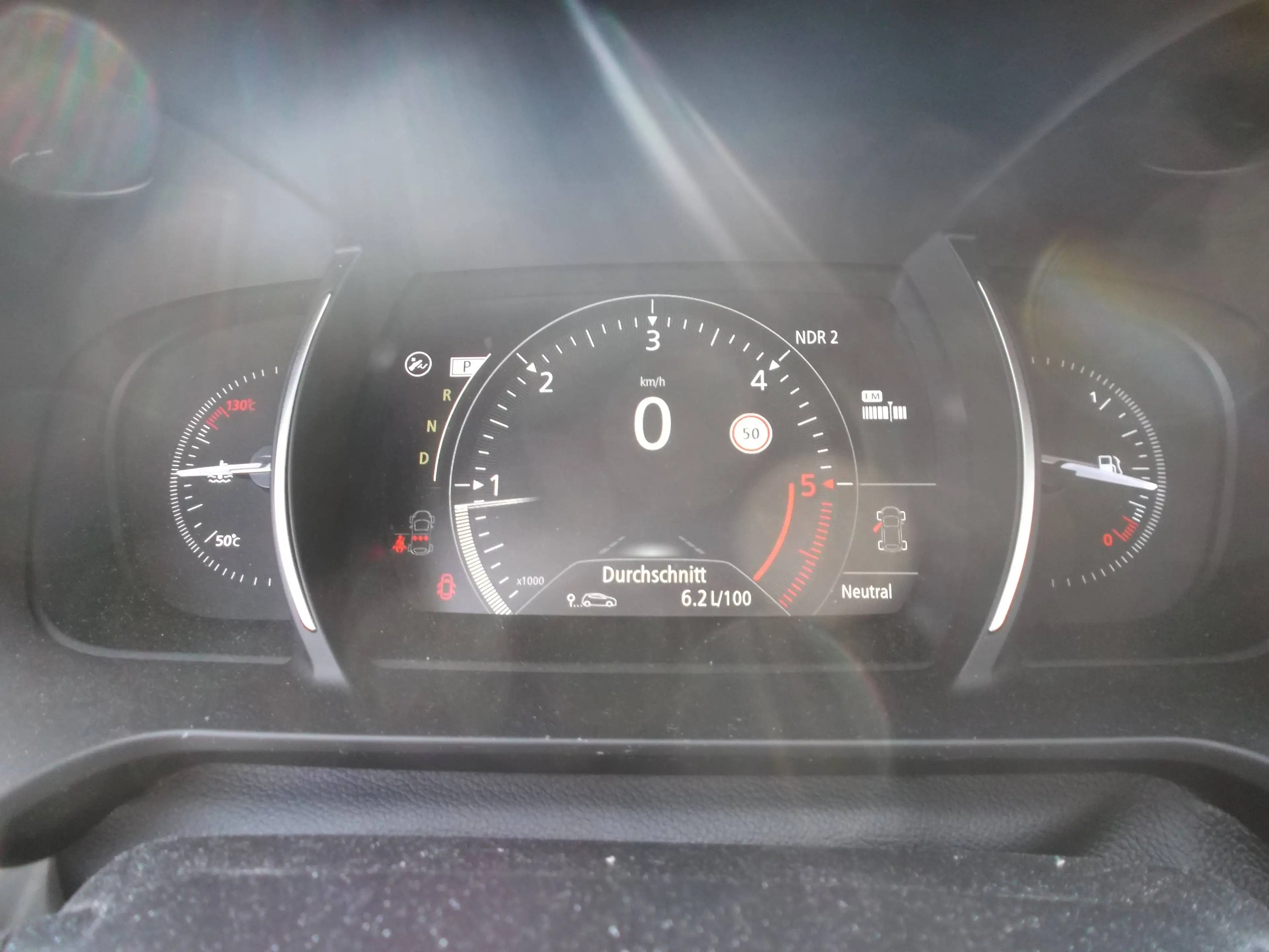 Renault Talisman Initiale Paris mit AHK — photo 13