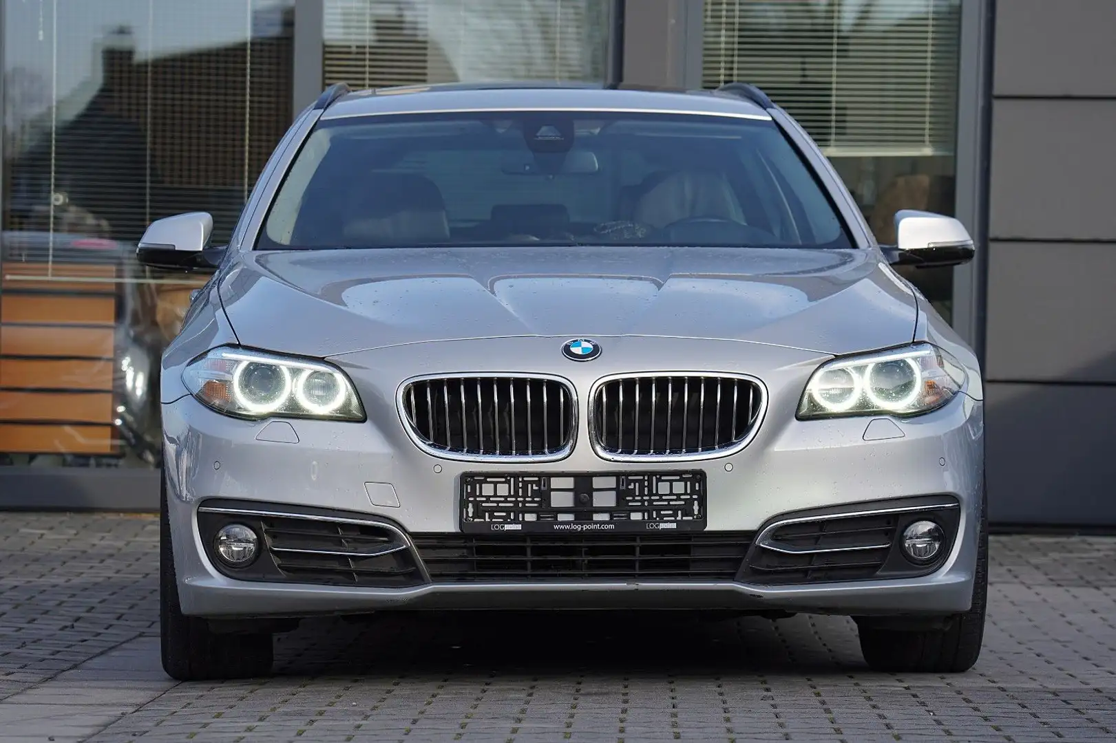 BMW 528 i touring !! MIT 2 JAHREN GARANTIE !! Plateado - 2