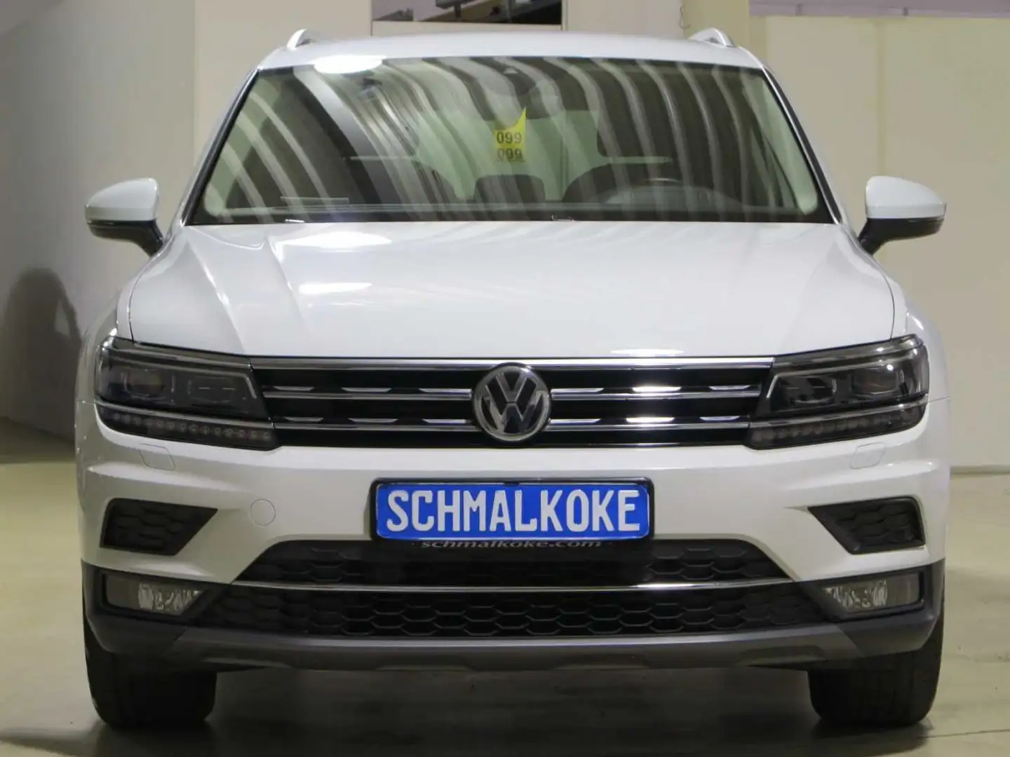 Volkswagen Tiguan 2.0 TDI SCR DSG7 HIGHL Navi ACC DAB LM18 Weiß - 1