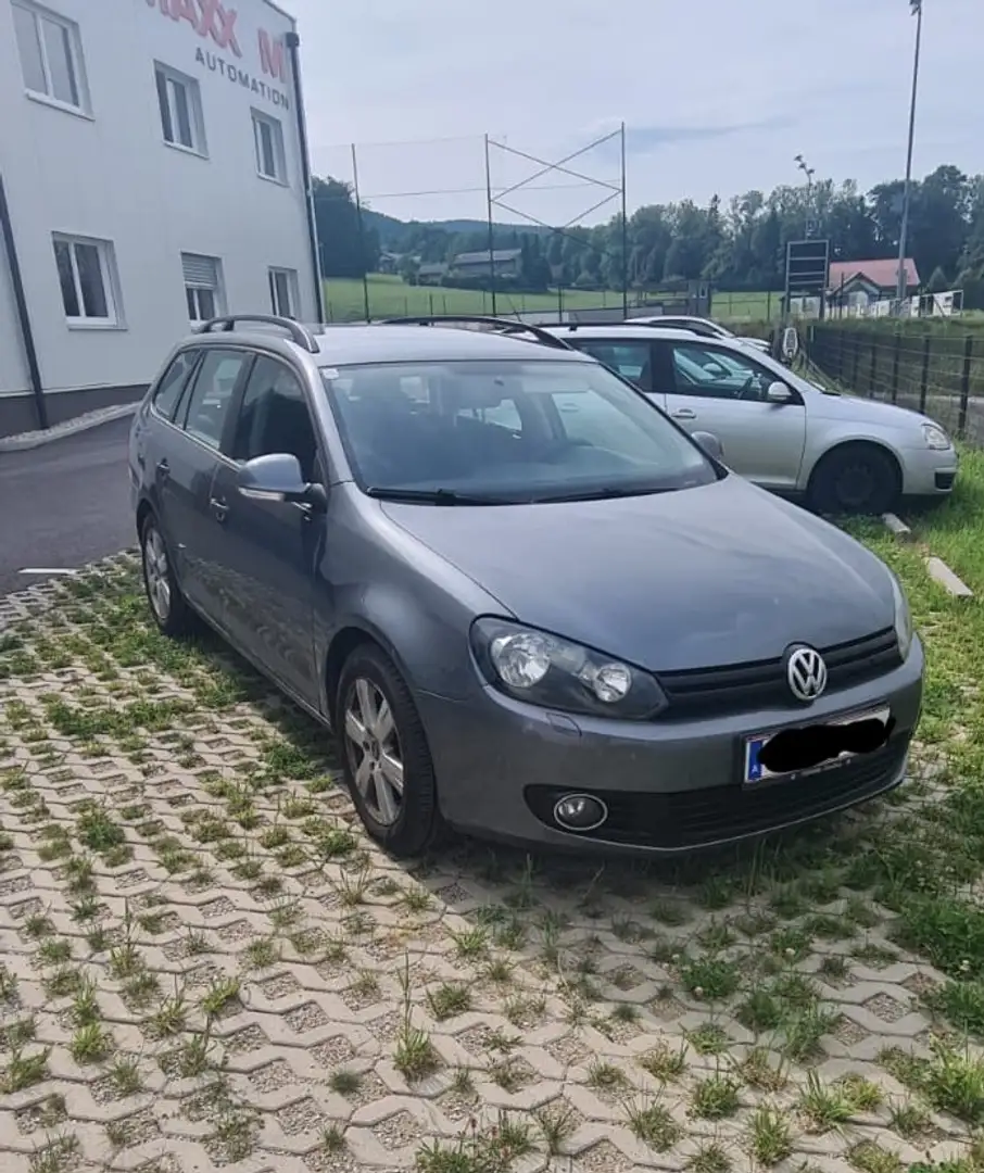Volkswagen Golf Variant 1,6 TDI Grau - 1