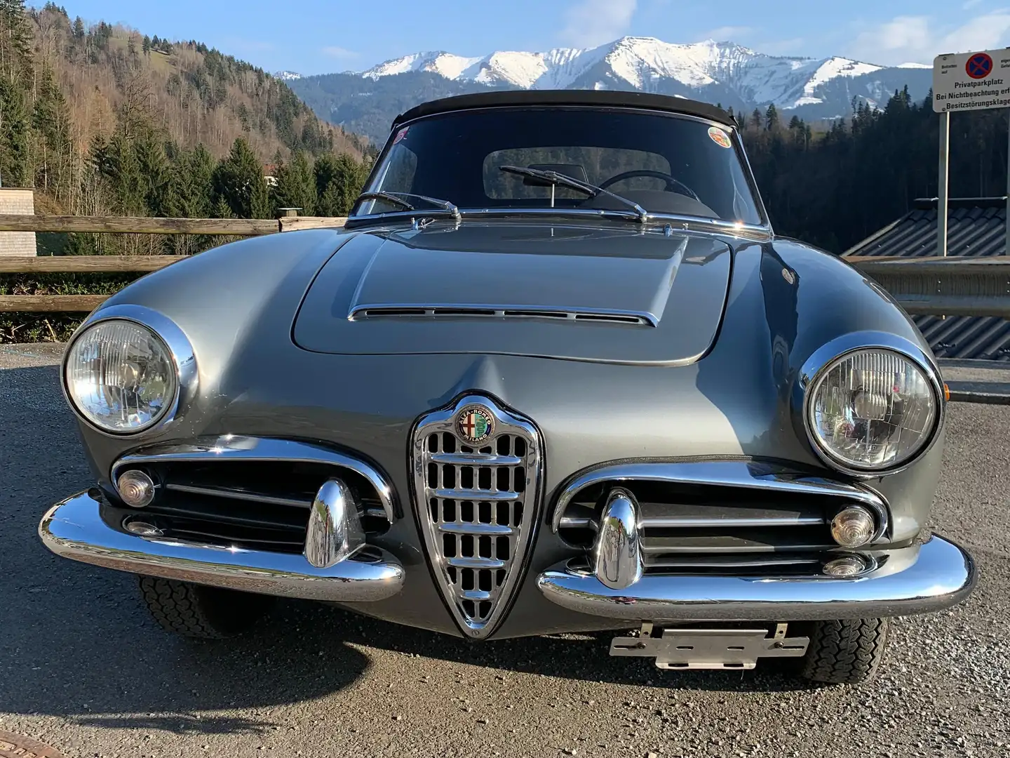 Alfa Romeo Giulia Spider Veloce Silber - 2