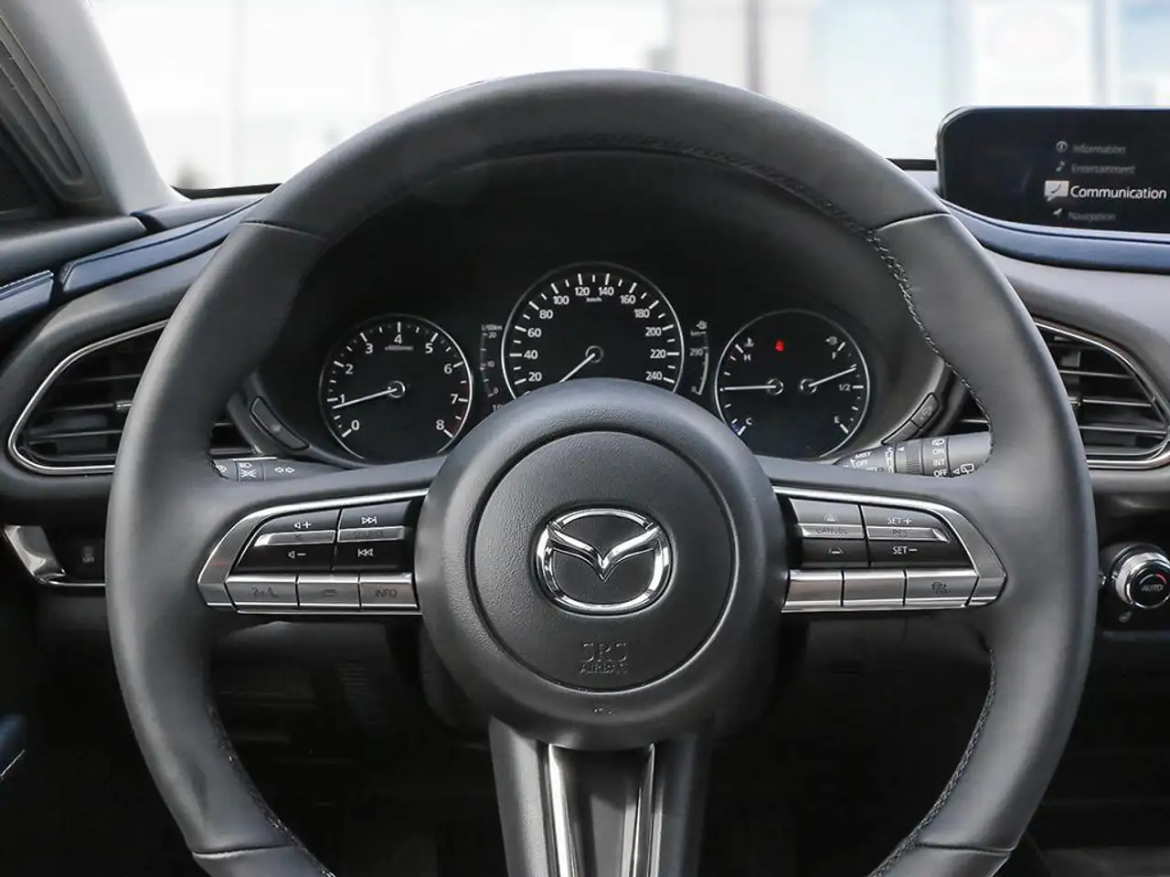 Mazda CX-30 снимка Mazda CX-30